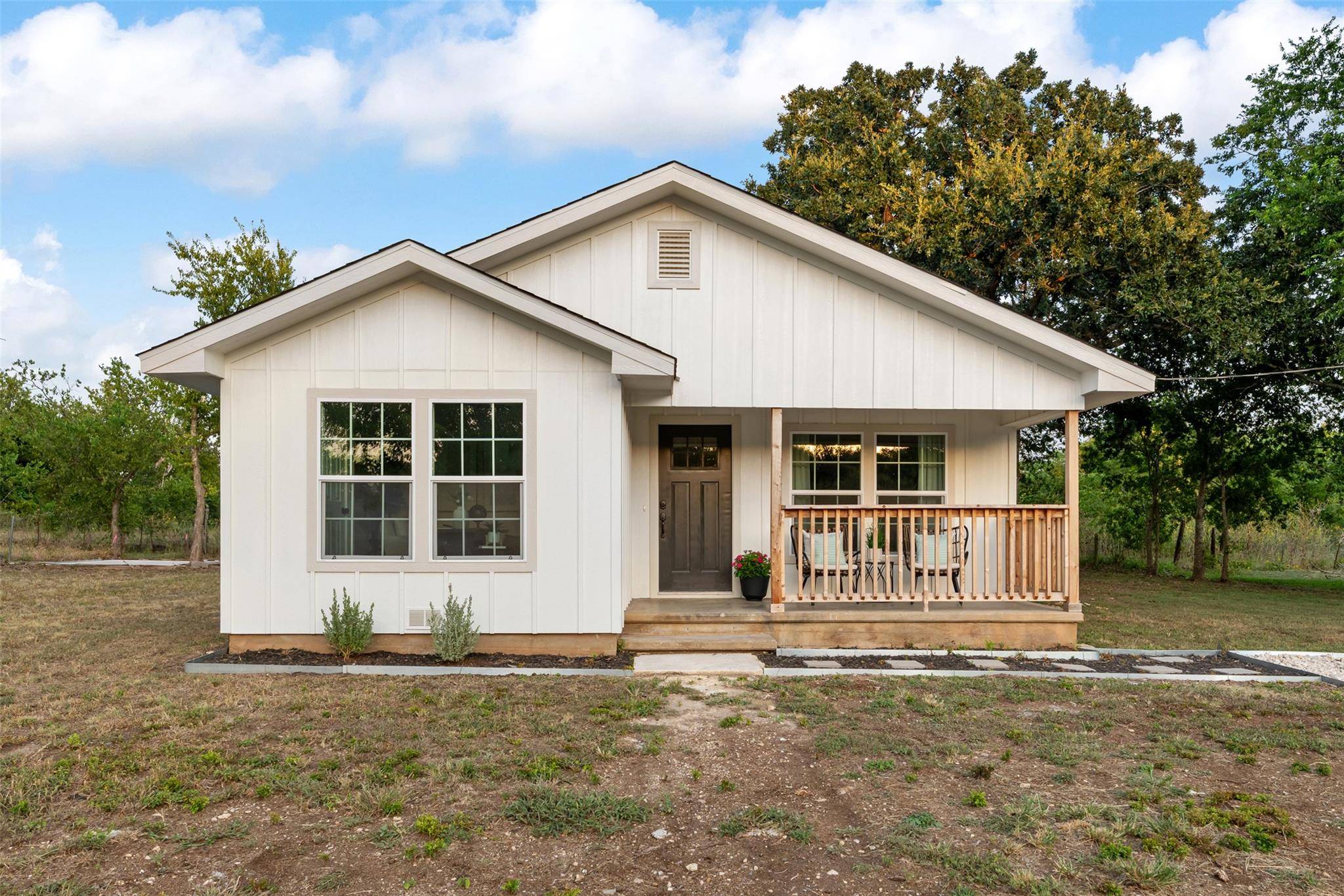 107 Russell ST, Liberty Hill, TX 78642
