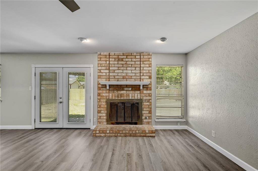 906 Cactus DR, Round Rock, TX 78681