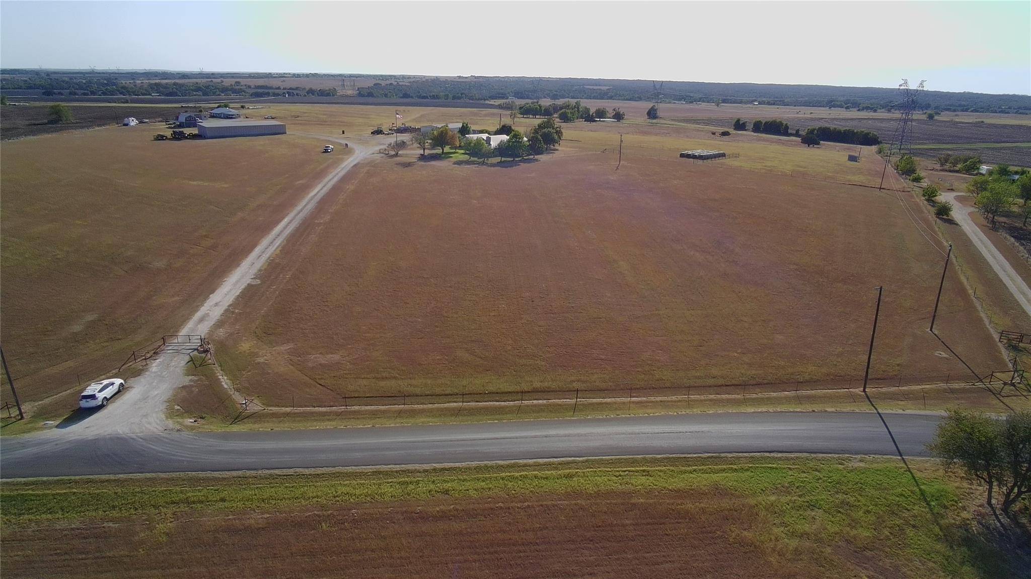1351 CR 320, Granger, TX 76530