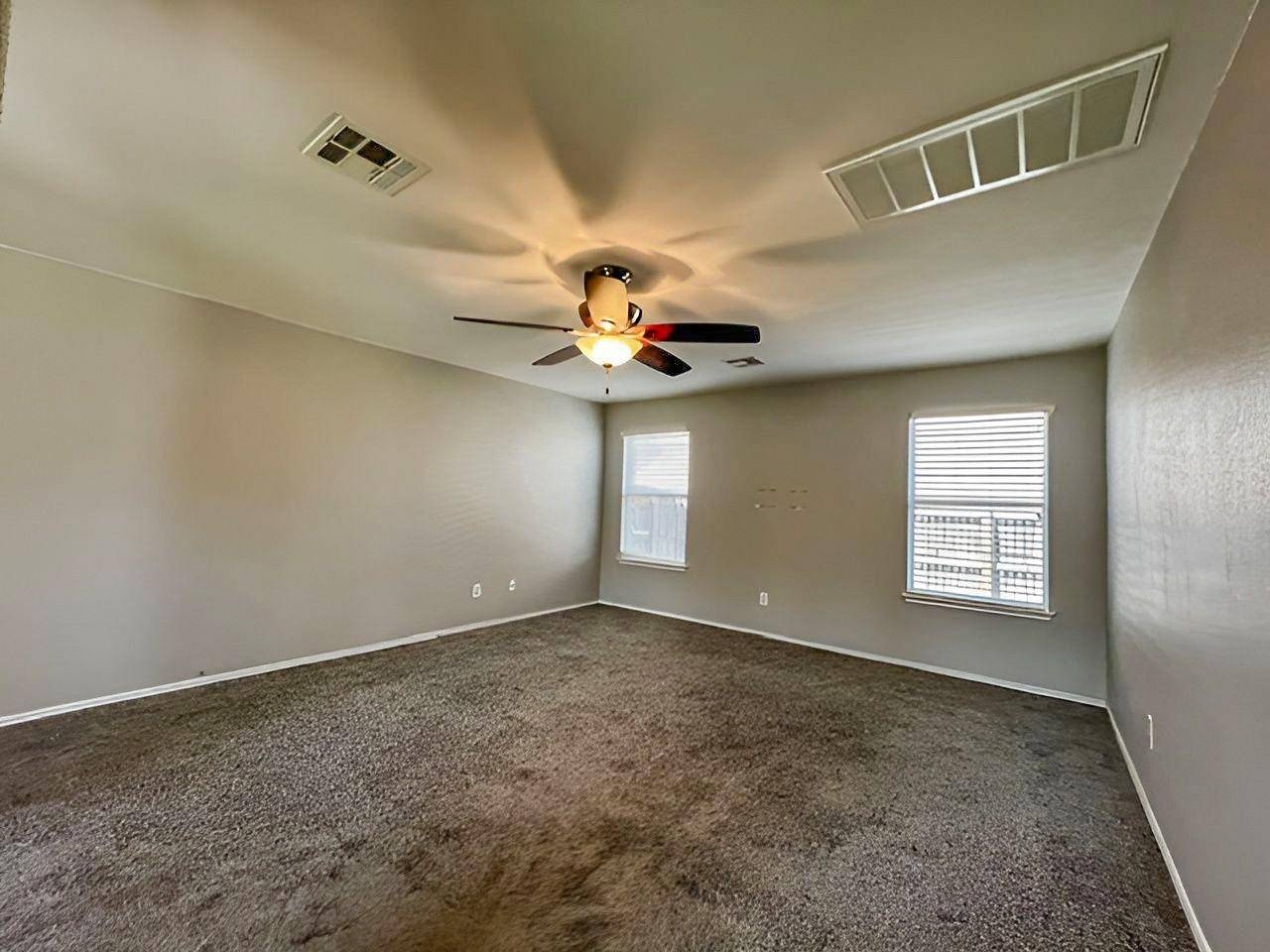 100 Magpie Goose LN, Leander, TX 78641