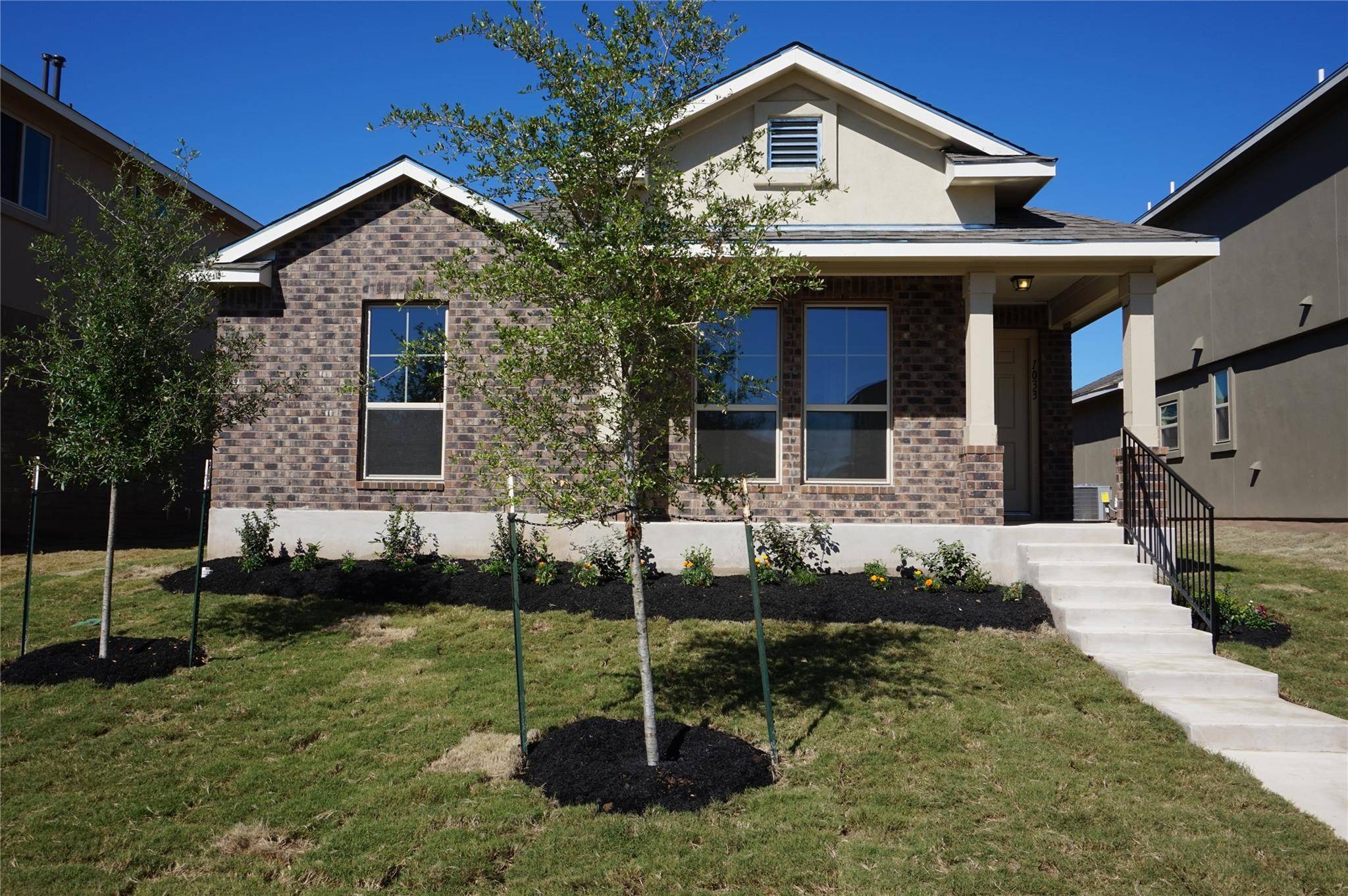 1033 Britt LN, Leander, TX 78641
