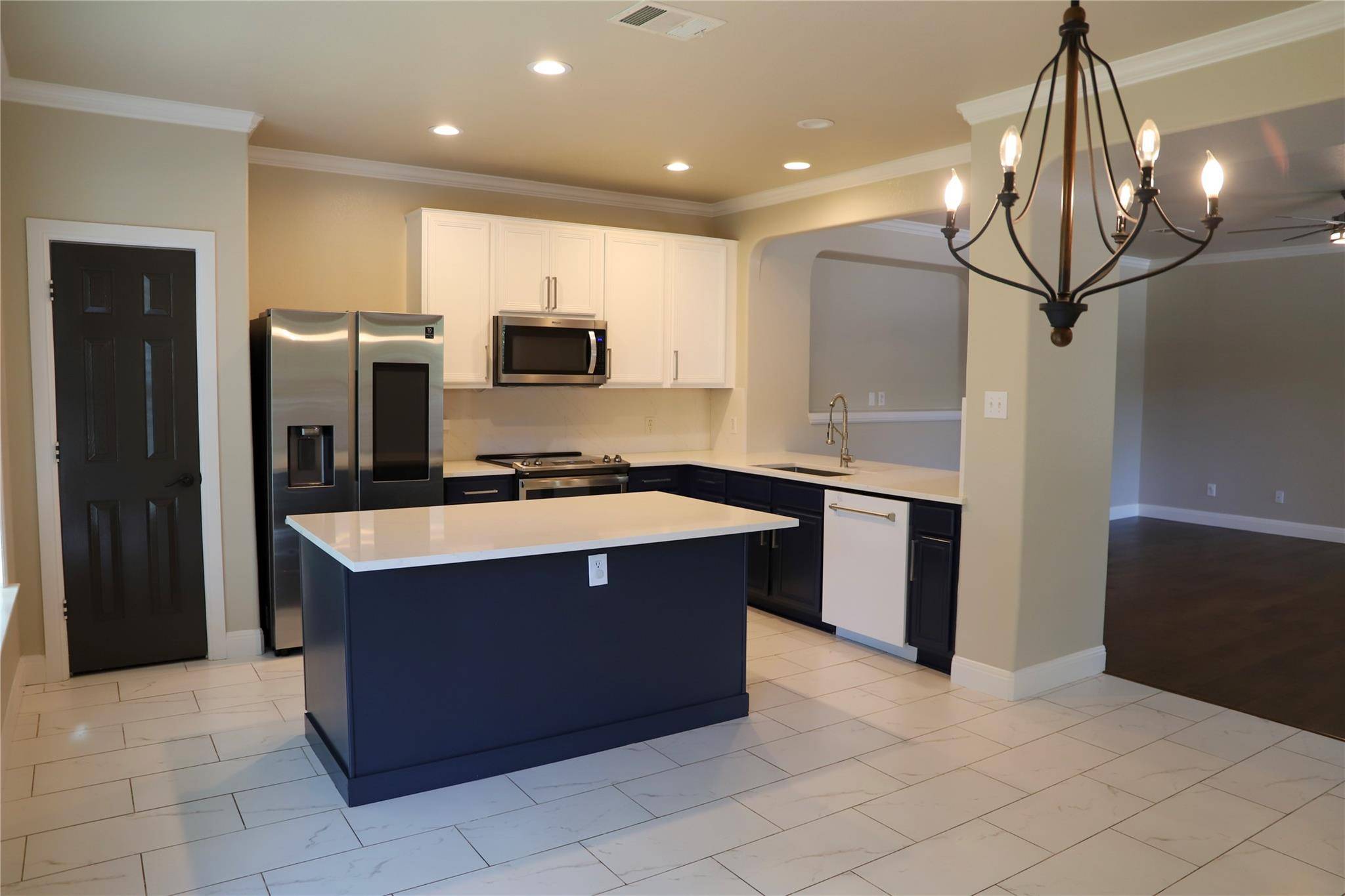 2114 Conn Creek RD, Cedar Park, TX 78613