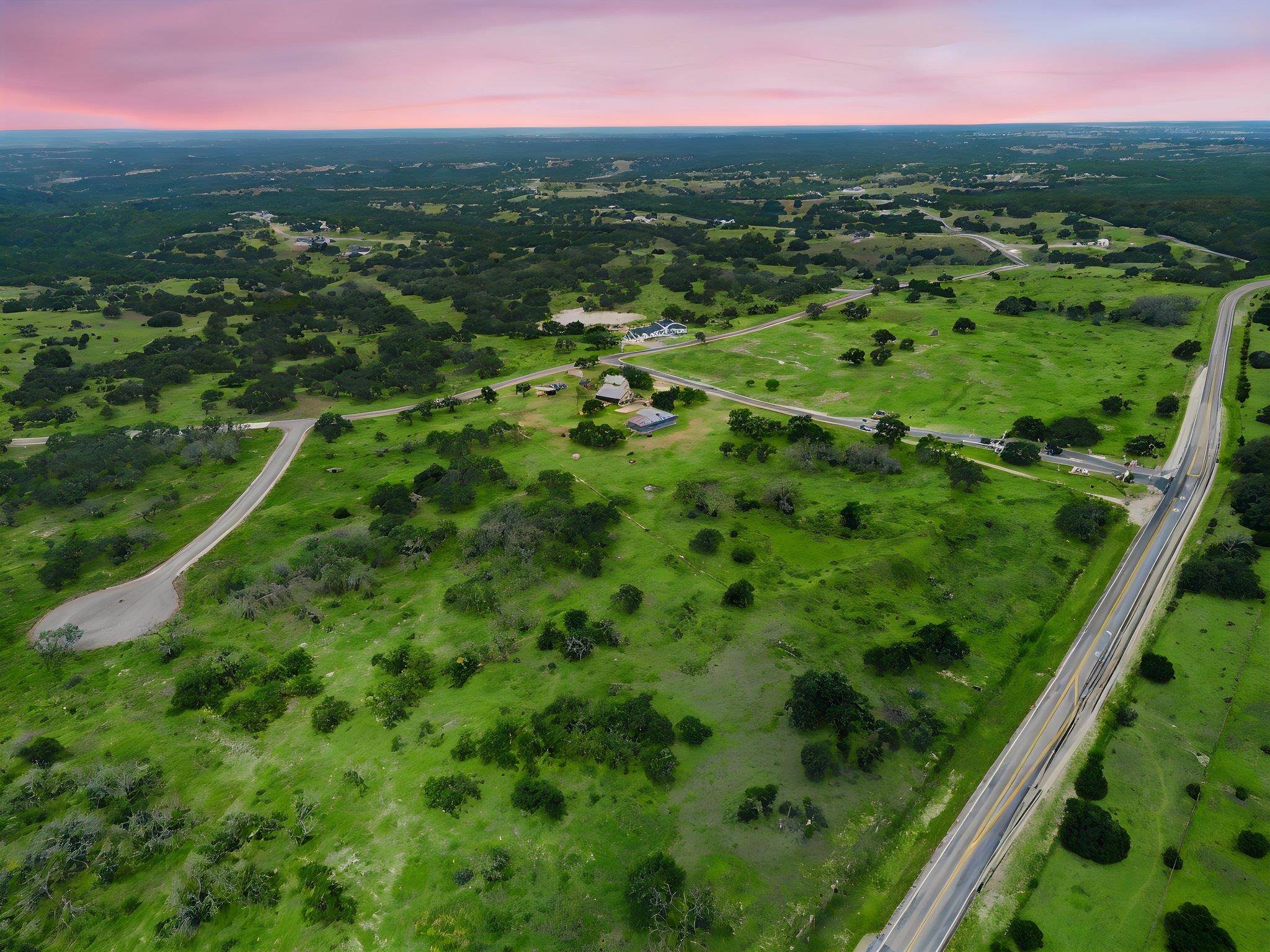 000 Muy Alto Ranch DR, Harper, TX 78631