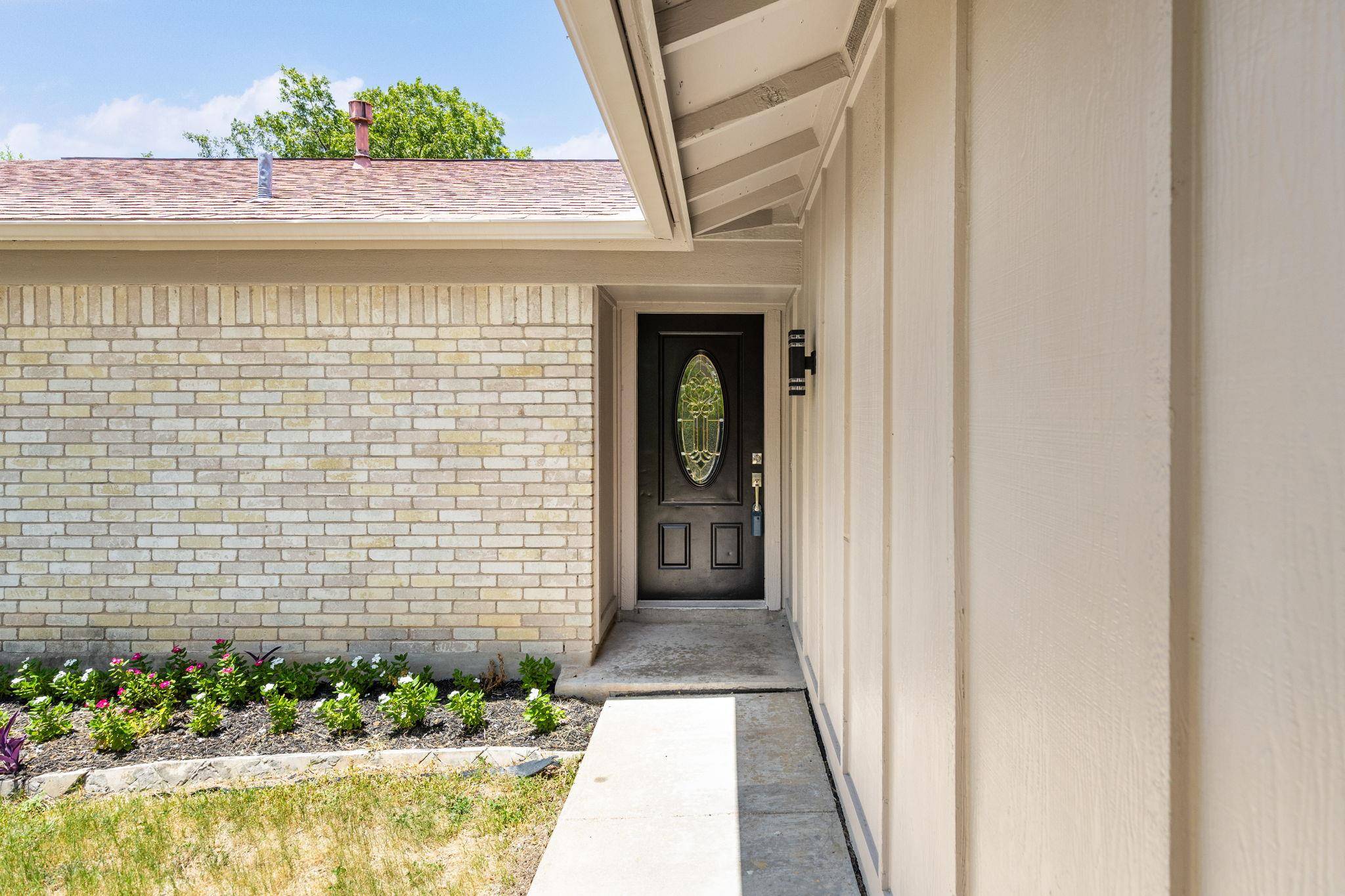 10610 Berthound DR, Austin, TX 78758