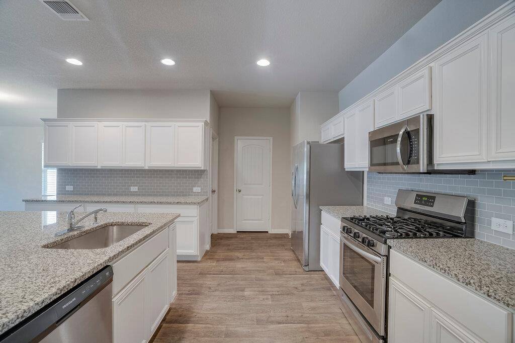 13804 Cantarra DR, Pflugerville, TX 78660