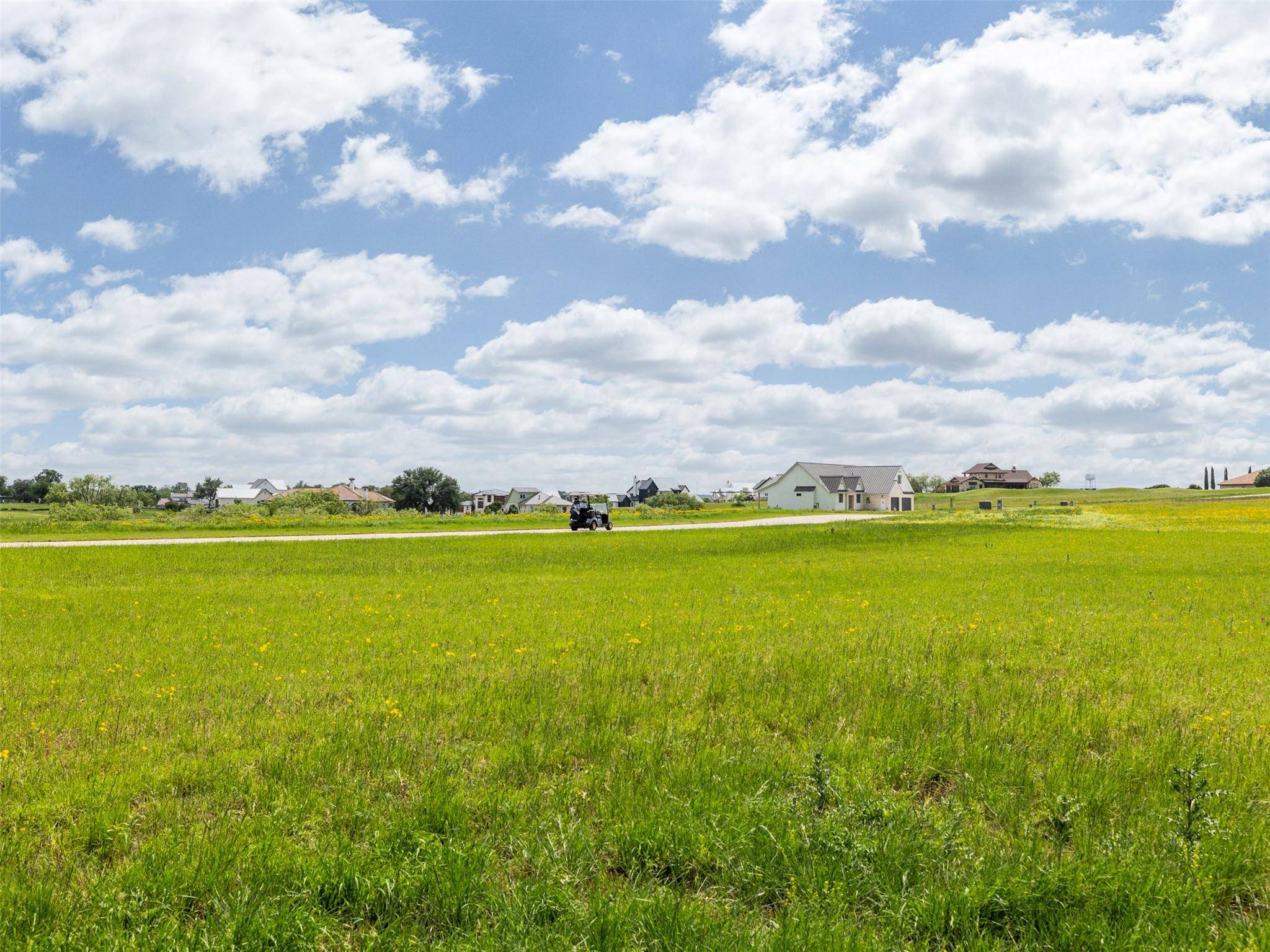 9048 Sandia LOOP, Kingsland, TX 78639