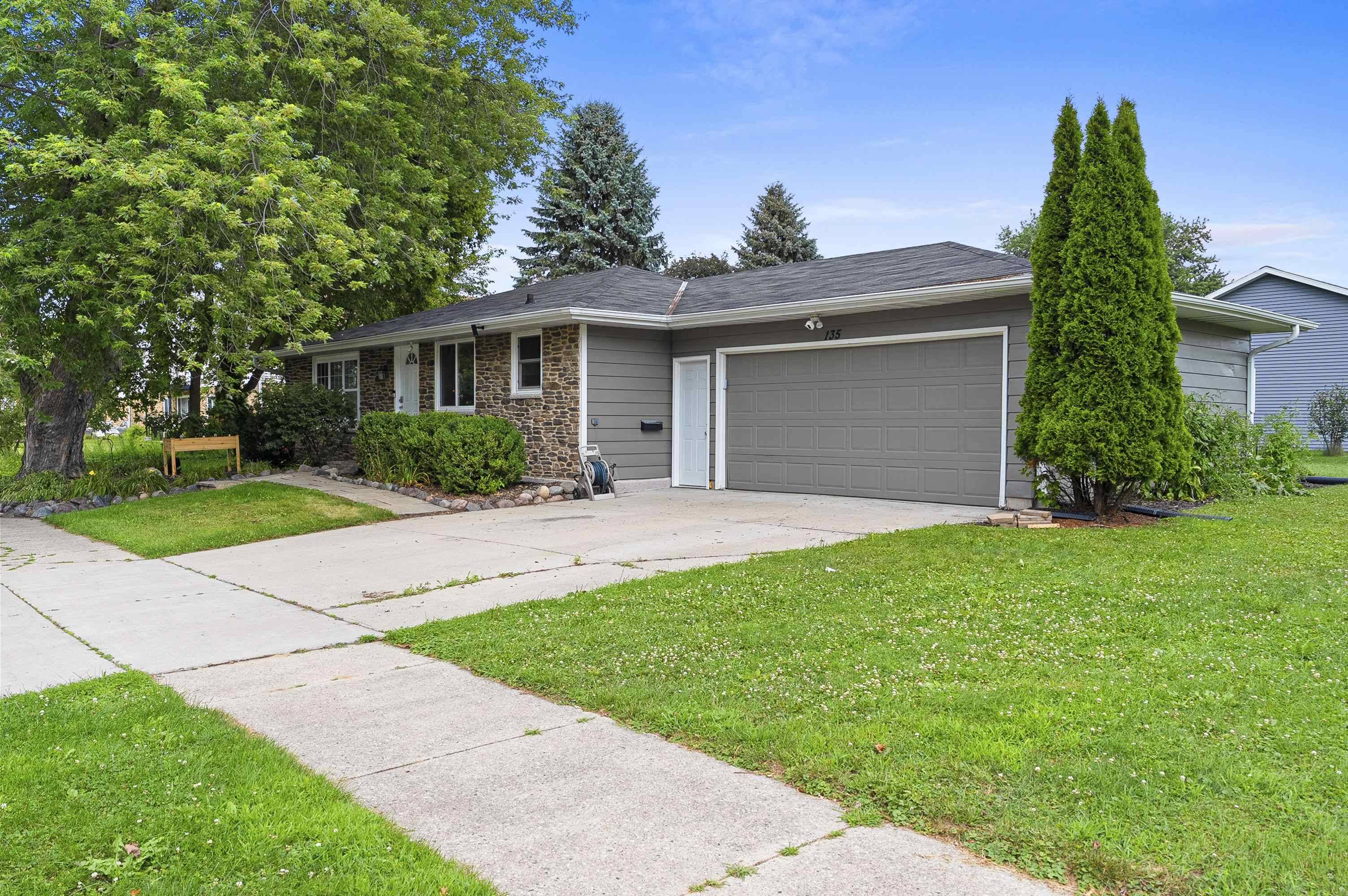 135 S PLATTEN ST, Green Bay, WI 54303-1934