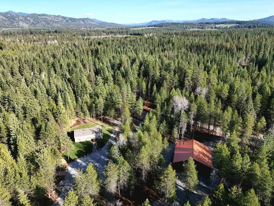 511 Lenora Dr, Usk, WA 99180