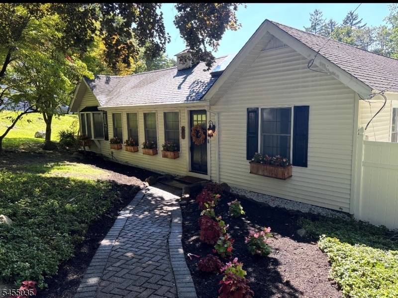 7 Penn Ave, Andover Twp., NJ 07860