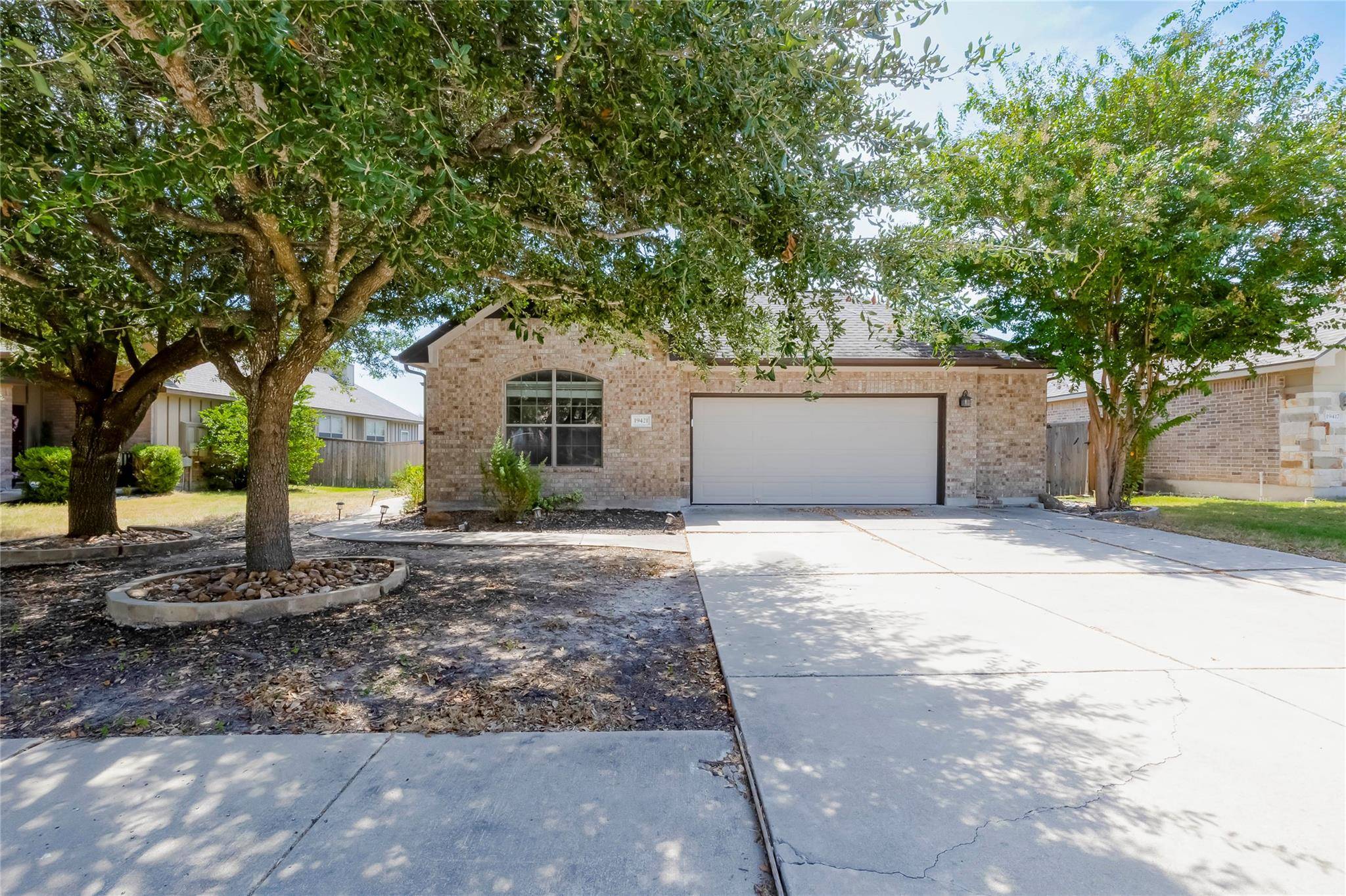 19421 Brent Knoll DR, Pflugerville, TX 78660
