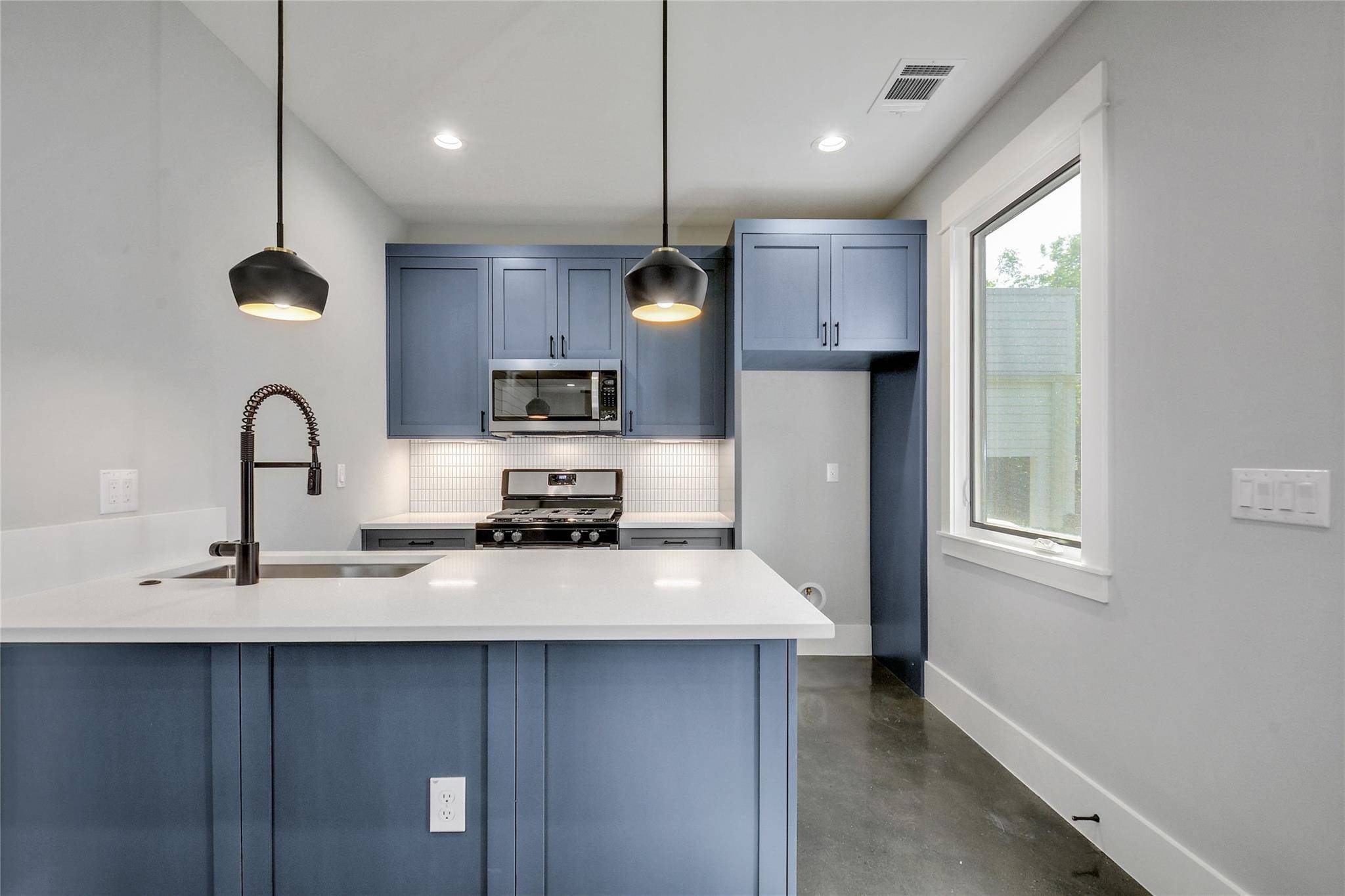 1903 Pennsylvania Ave #2, Austin, TX 78702