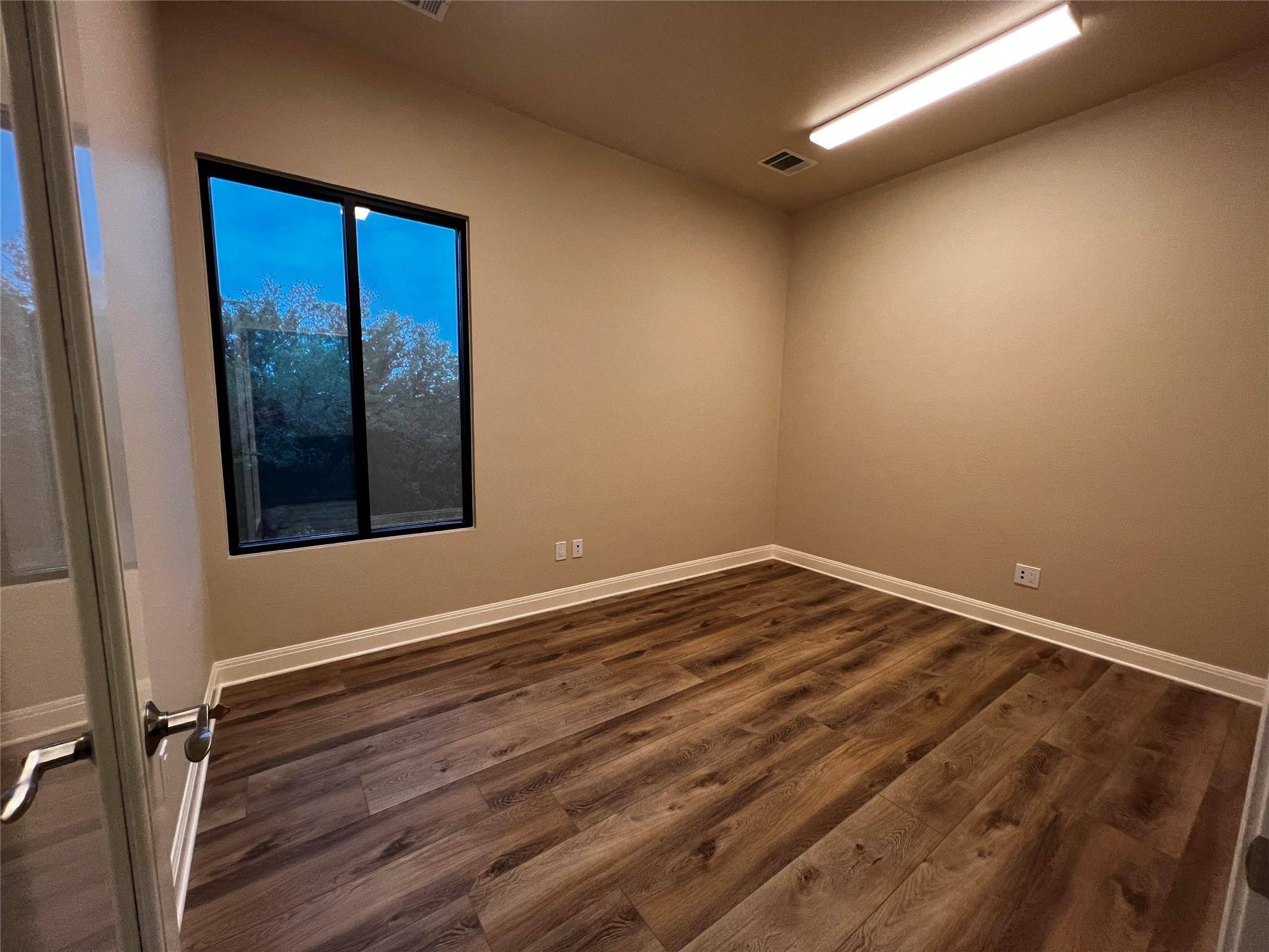 6400 Lohman Ford RD #2D, Lago Vista, TX 78645