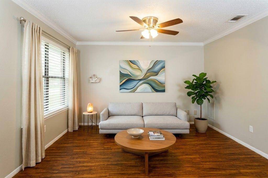 11519 PecanCreek PKWY #8, Austin, TX 78750