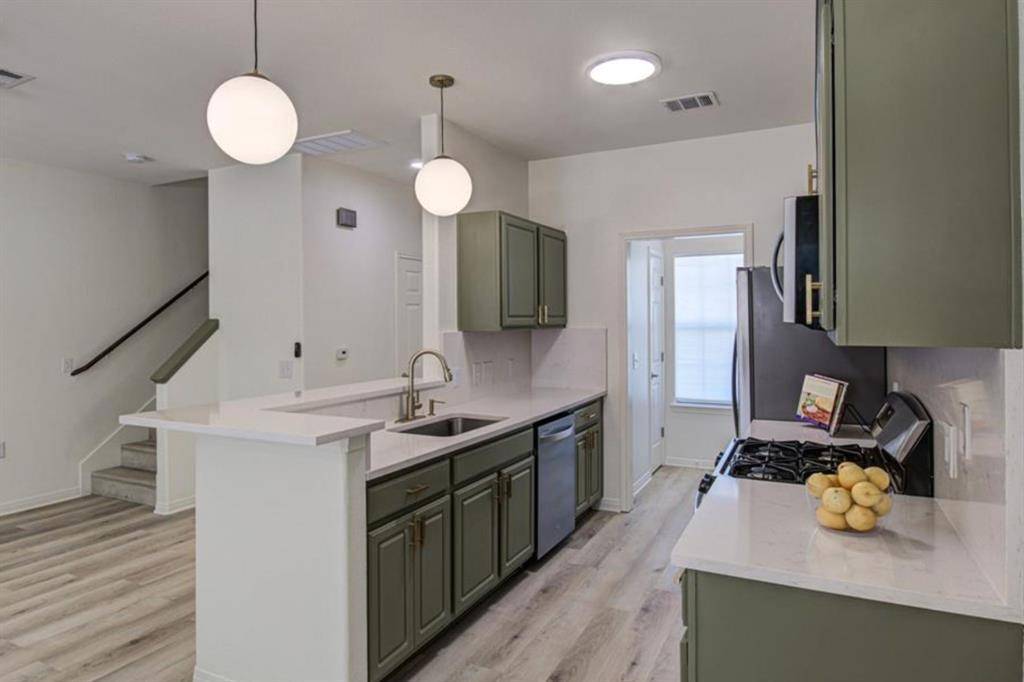5230 Ledesma RD #A, Austin, TX 78721