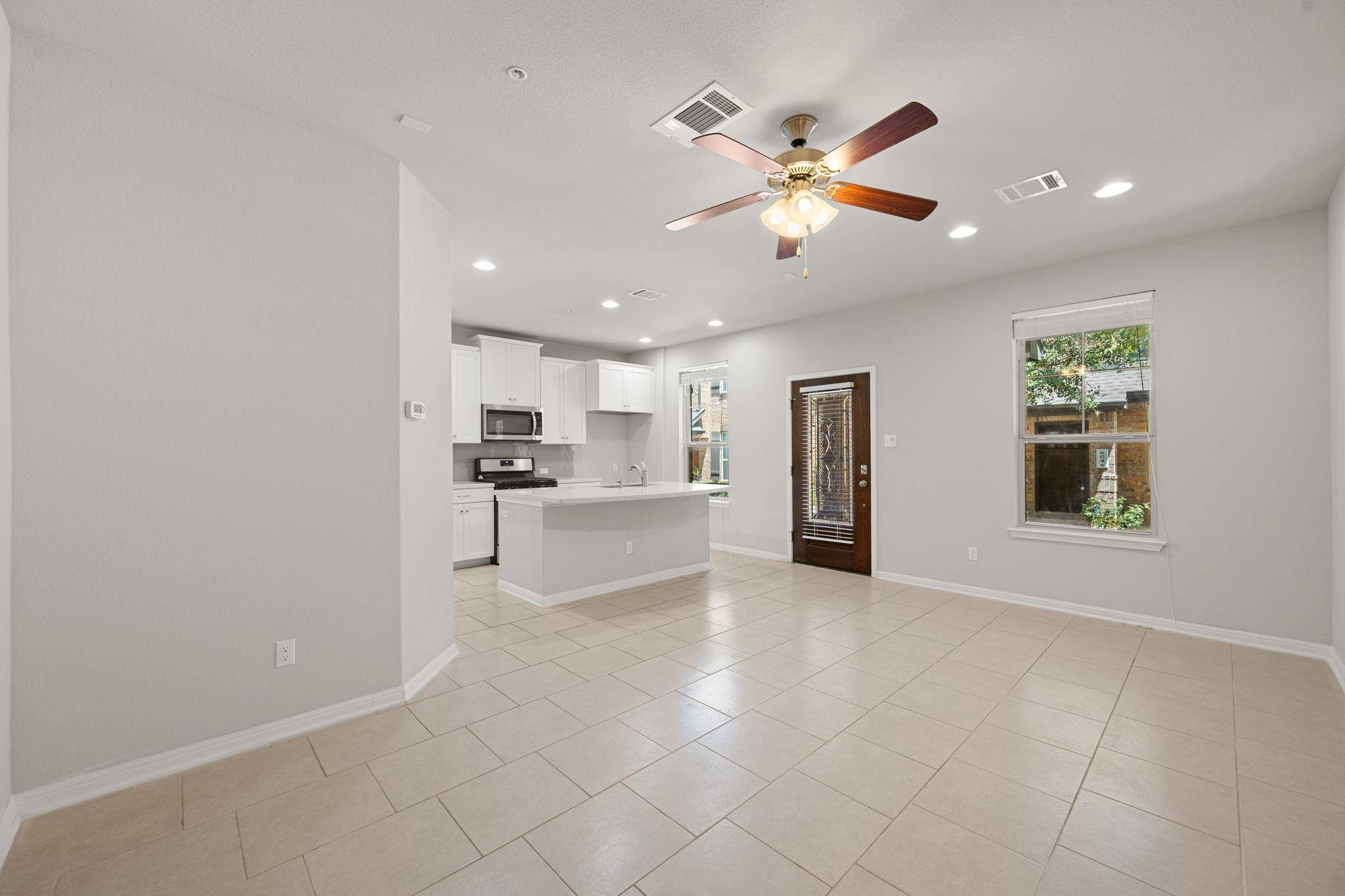 7220 Wyoming Springs DR #504, Round Rock, TX 78681
