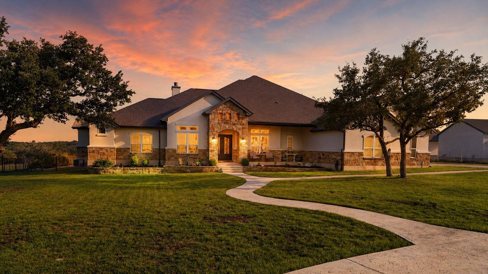 104 Highland Spring LN, Georgetown, TX 78633