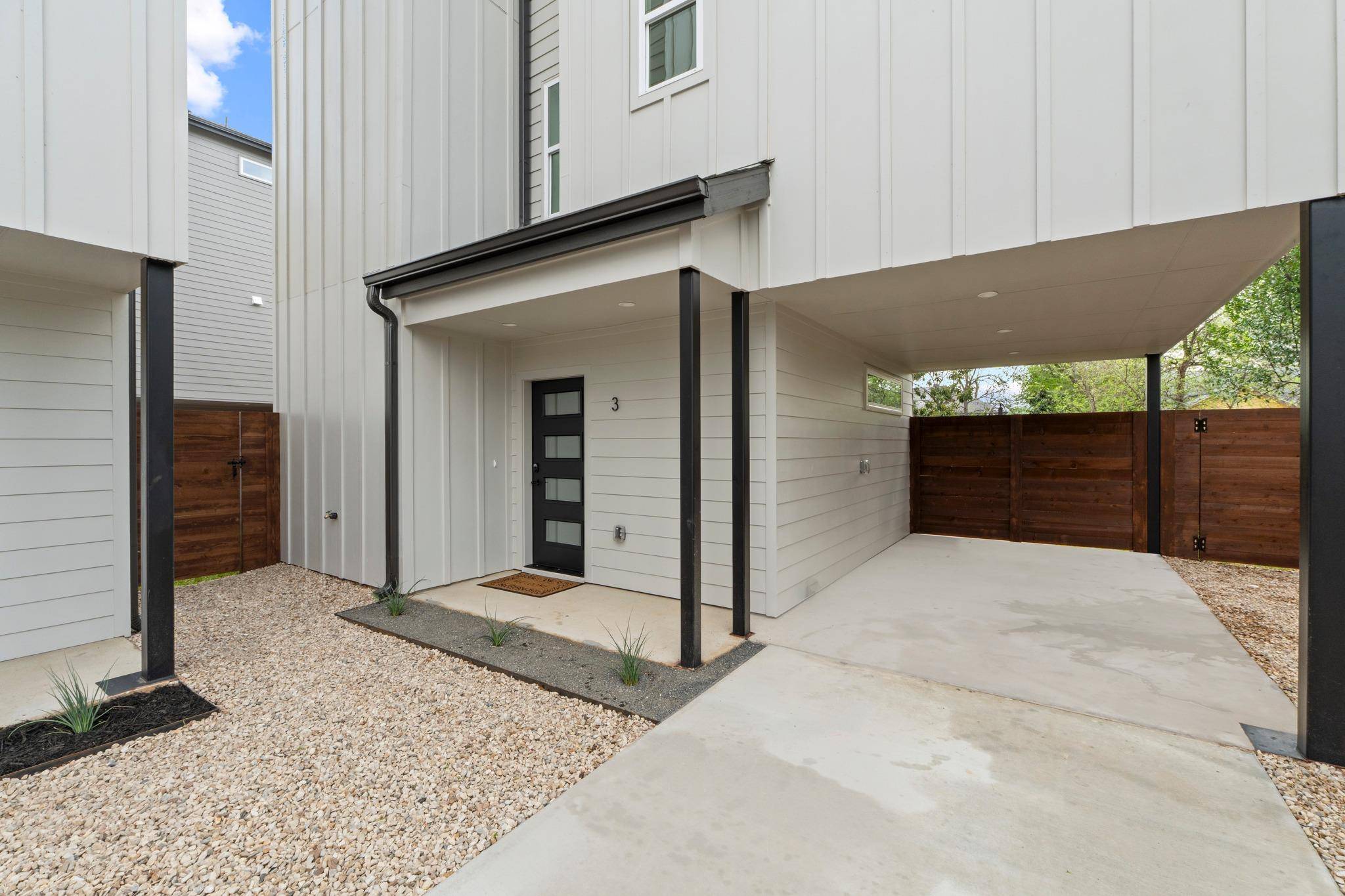 909 Calle Limon #3, Austin, TX 78702
