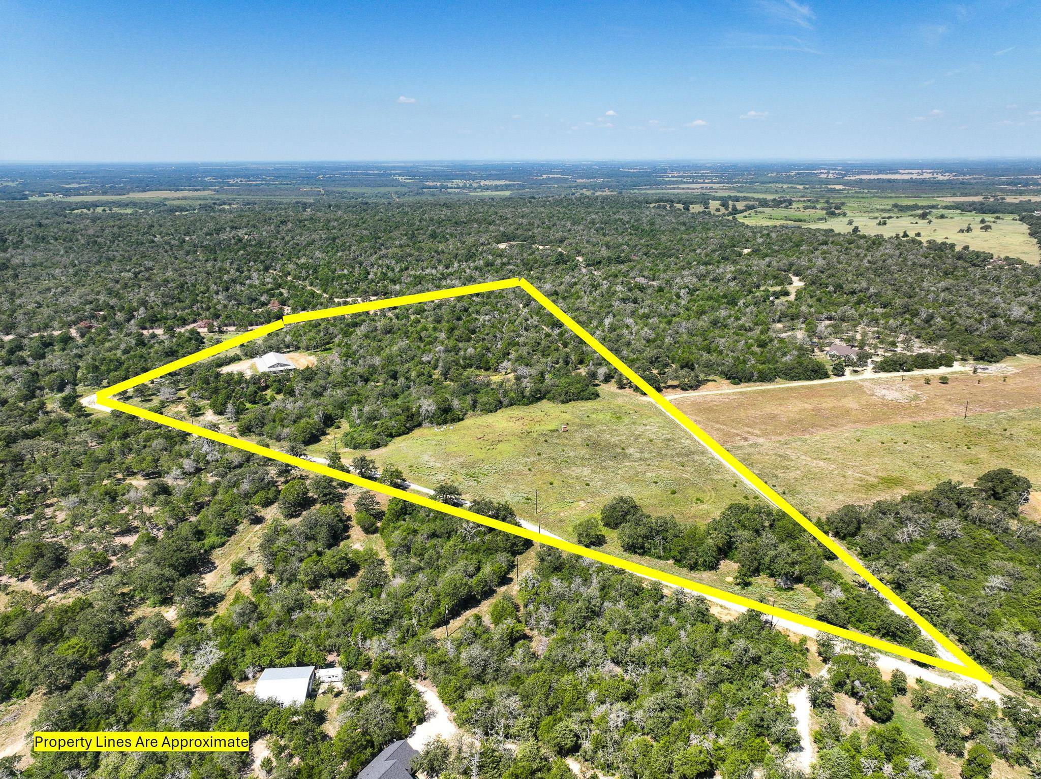 500 Colony Line TRL, Dale, TX 78616