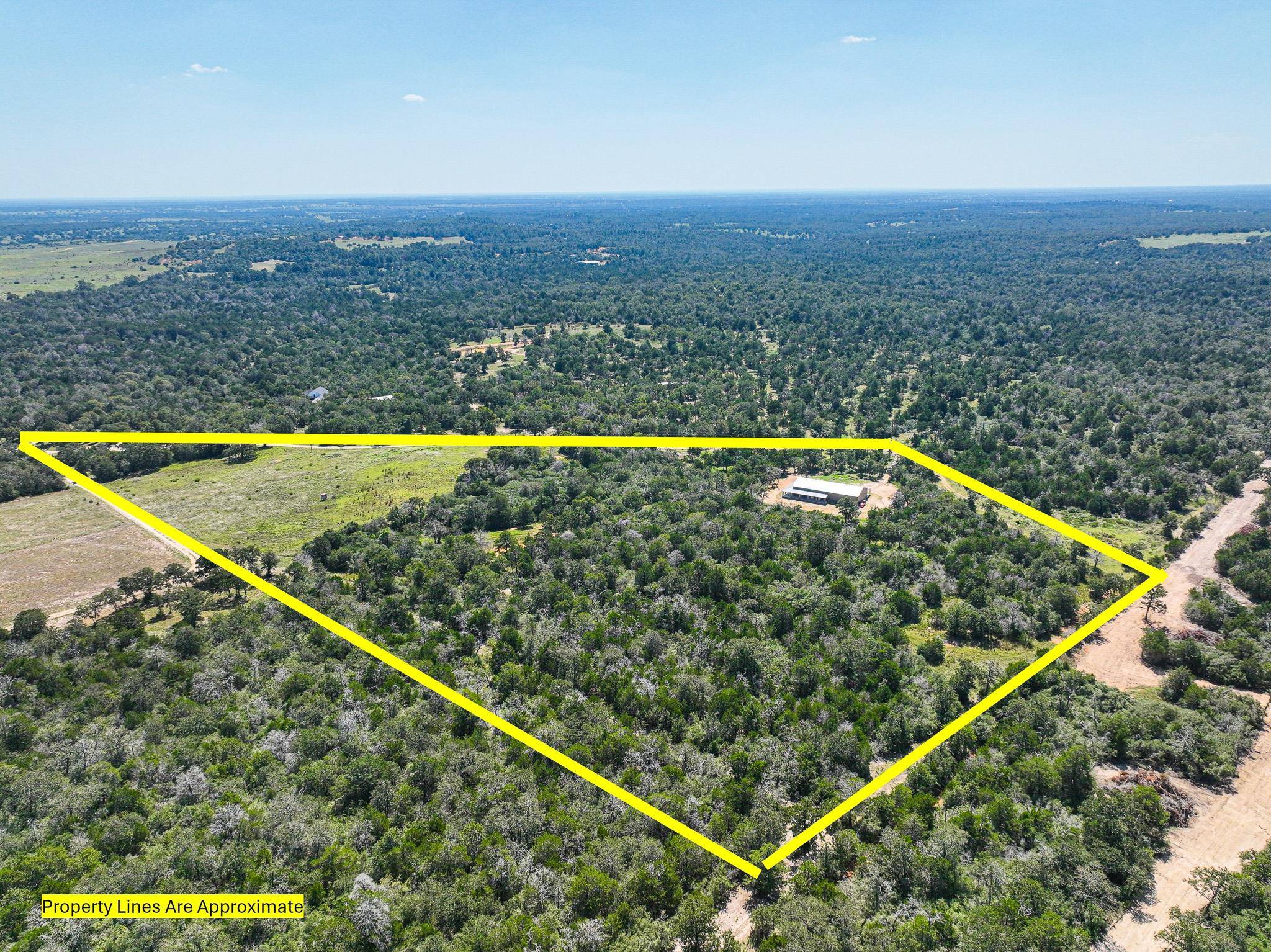 500 Colony Line TRL, Dale, TX 78616