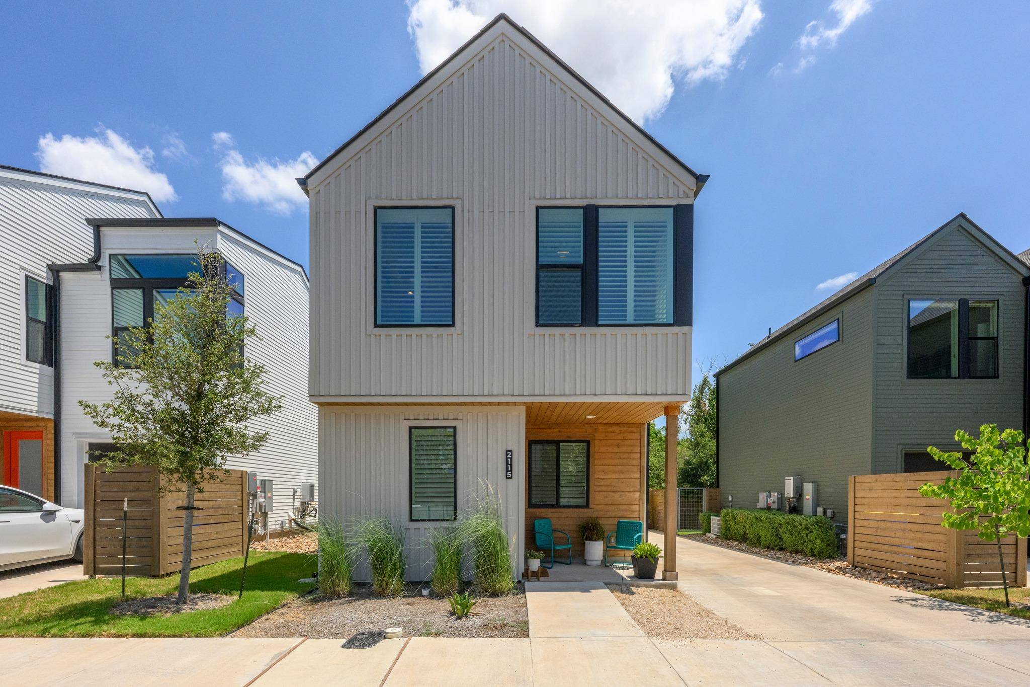 2115 MC FLY ST, Austin, TX 78723