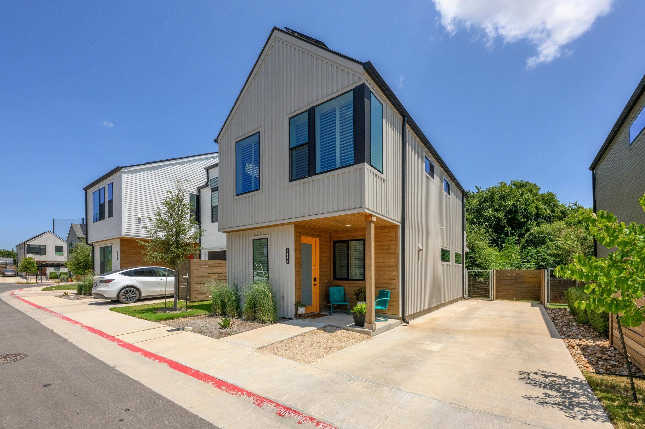 2115 MC FLY ST, Austin, TX 78723