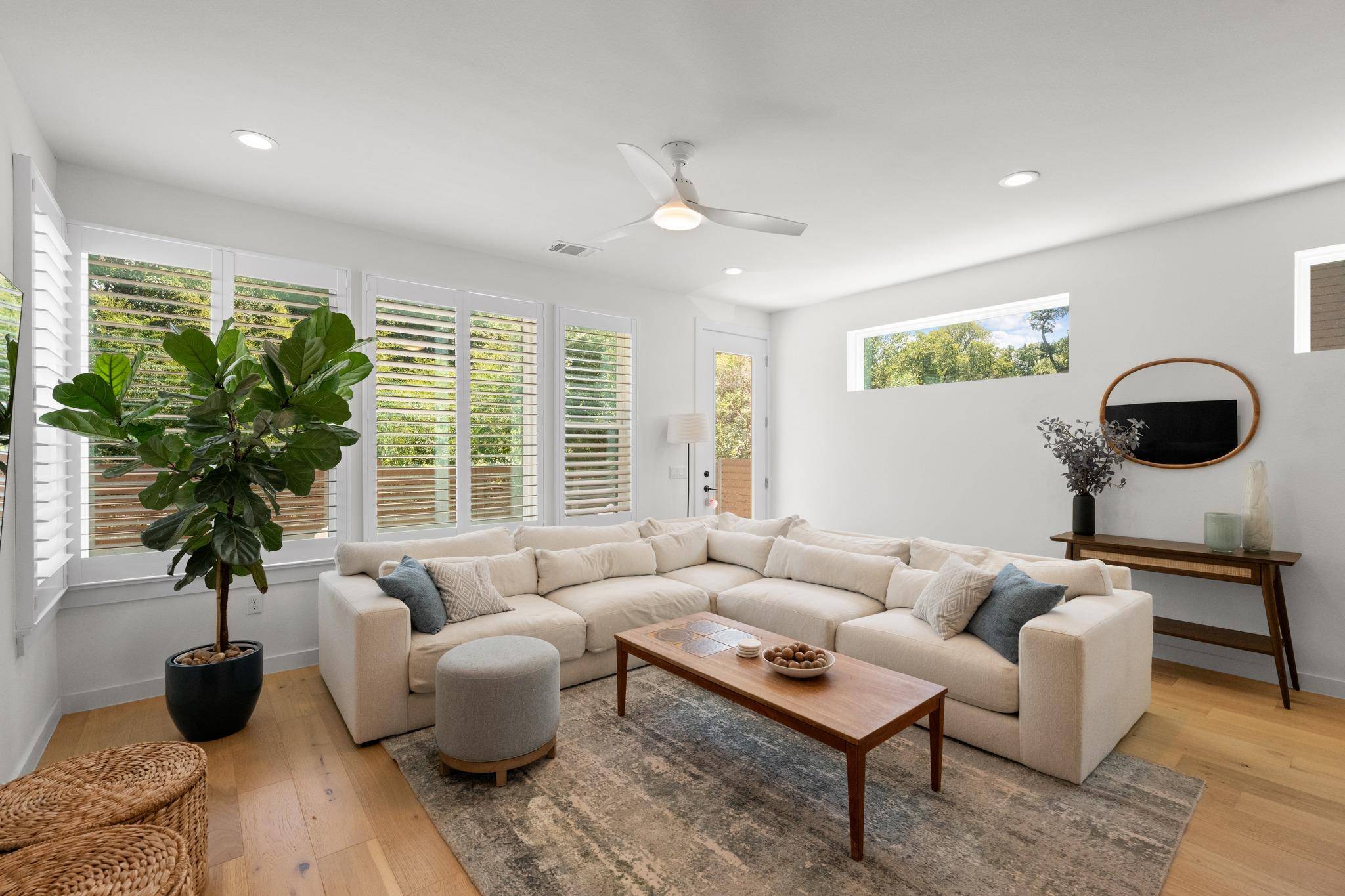 2115 MC FLY ST, Austin, TX 78723