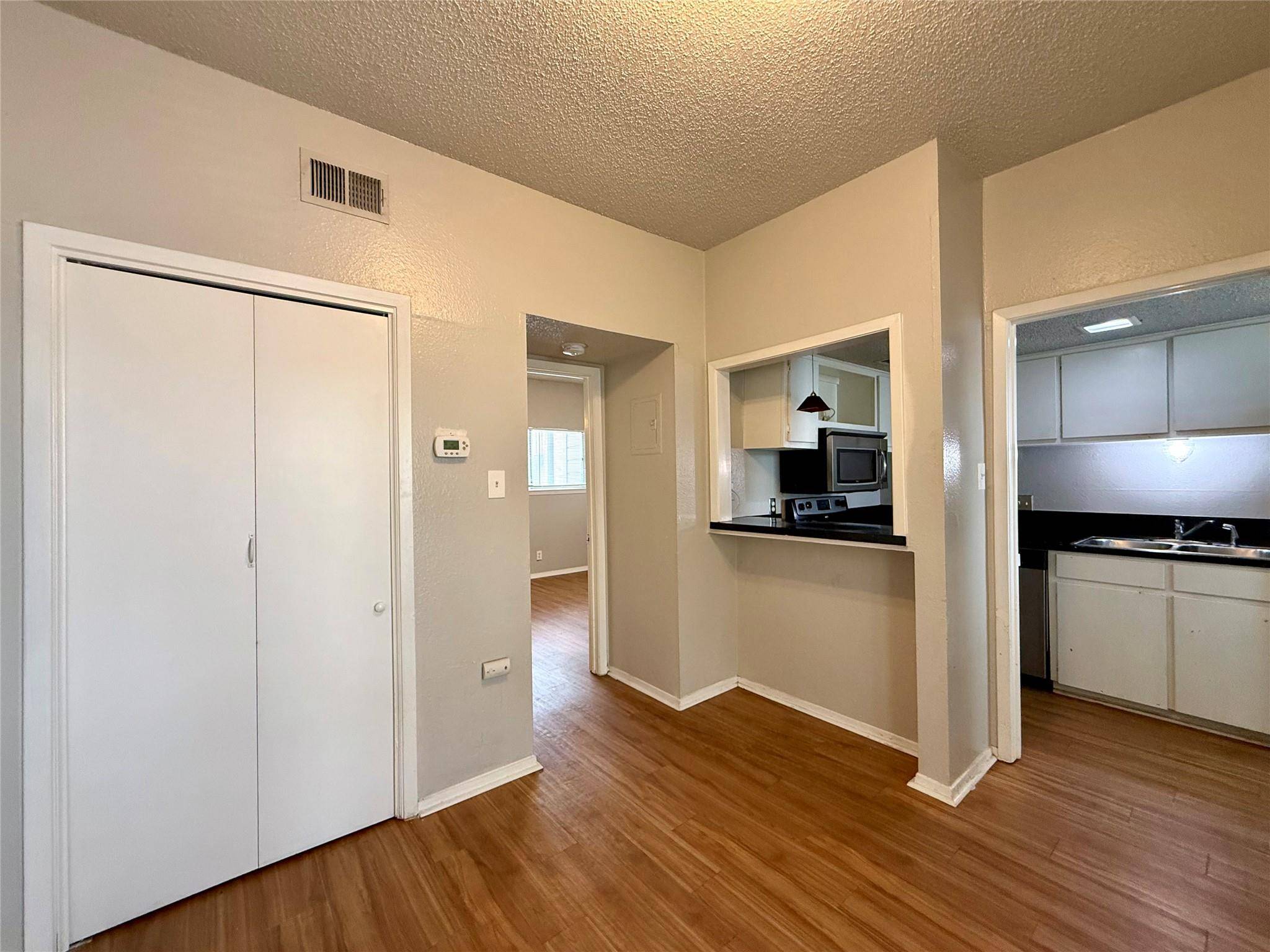 3000 Guadalupe ST #103, Austin, TX 78705