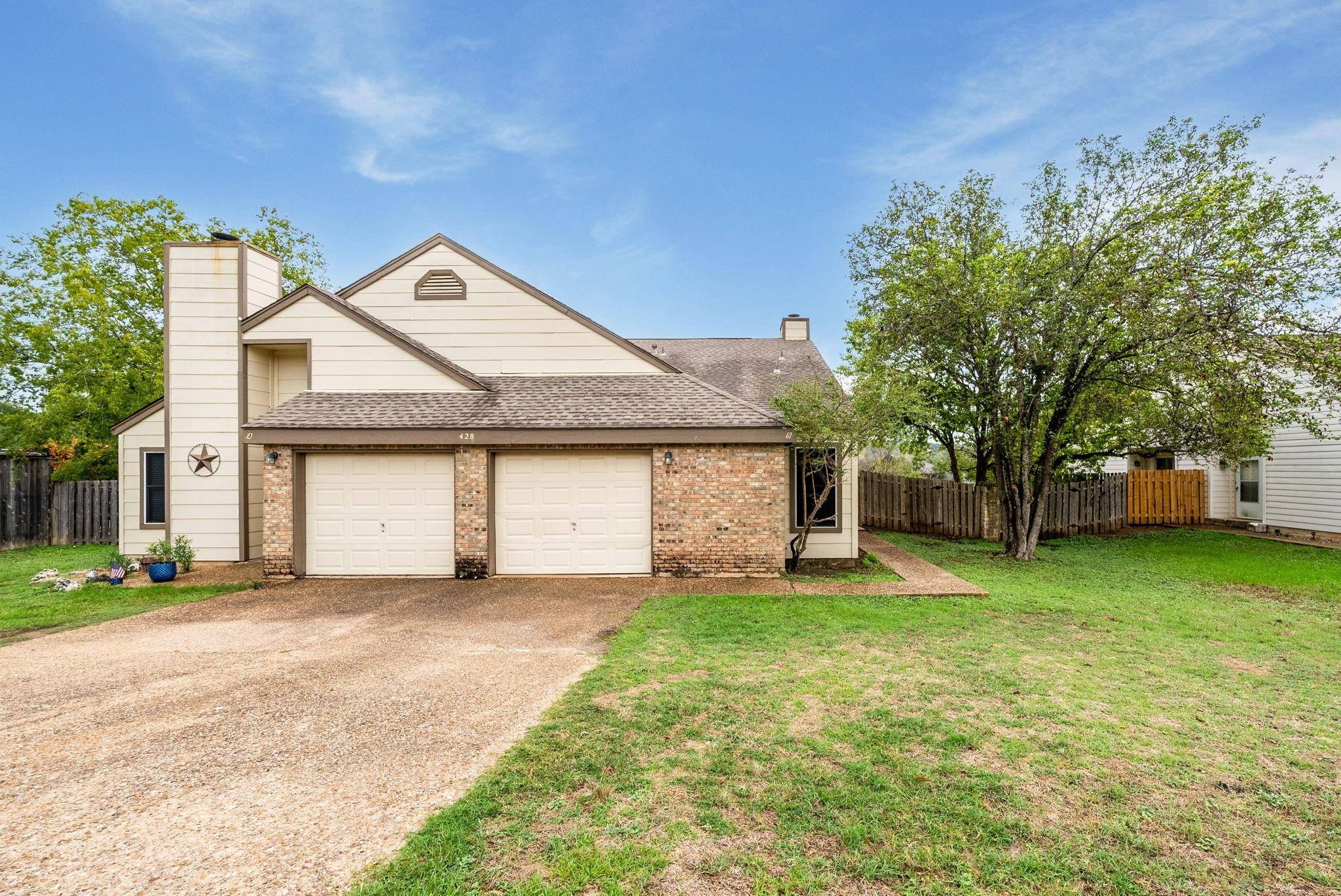 428 S Sailmaster ST #B, Austin, TX 78734