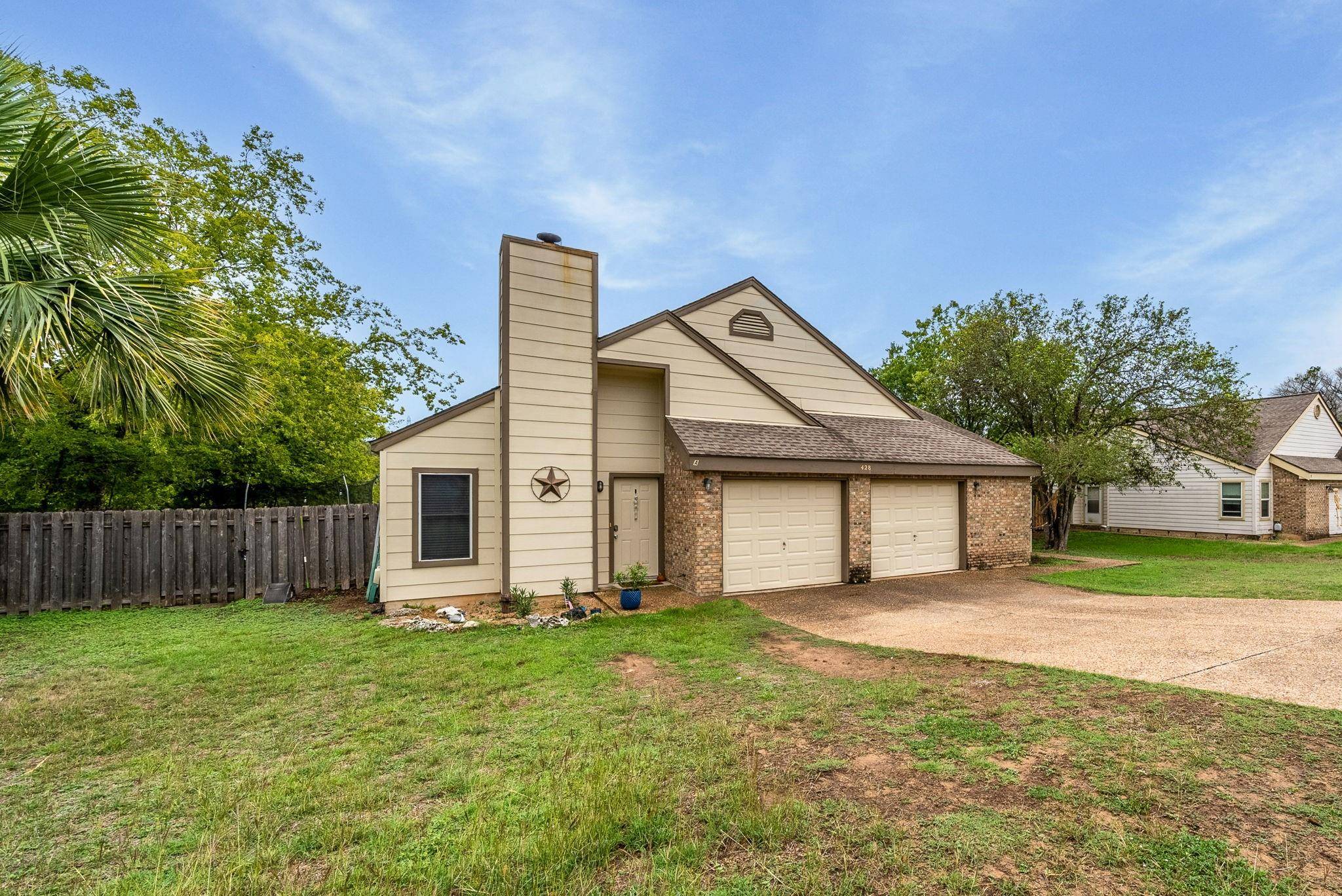 428 S Sailmaster ST #B, Austin, TX 78734