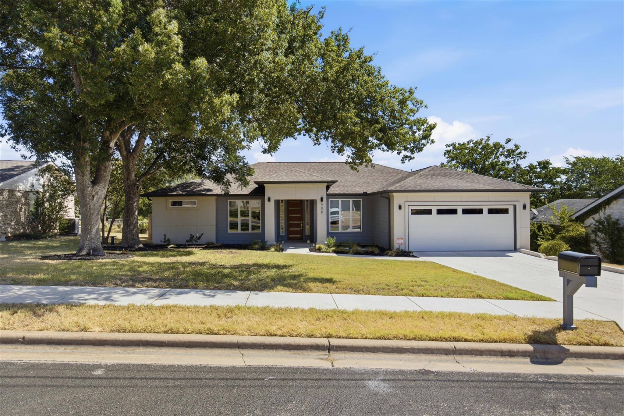 908 Rocky Spring RD, Austin, TX 78753