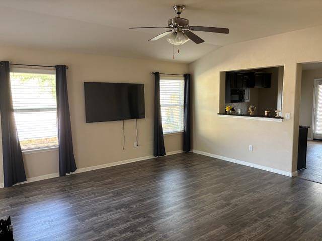 501 San Antonio Riverwalk ST, Hutto, TX 78634
