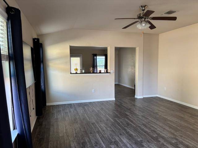 501 San Antonio Riverwalk ST, Hutto, TX 78634