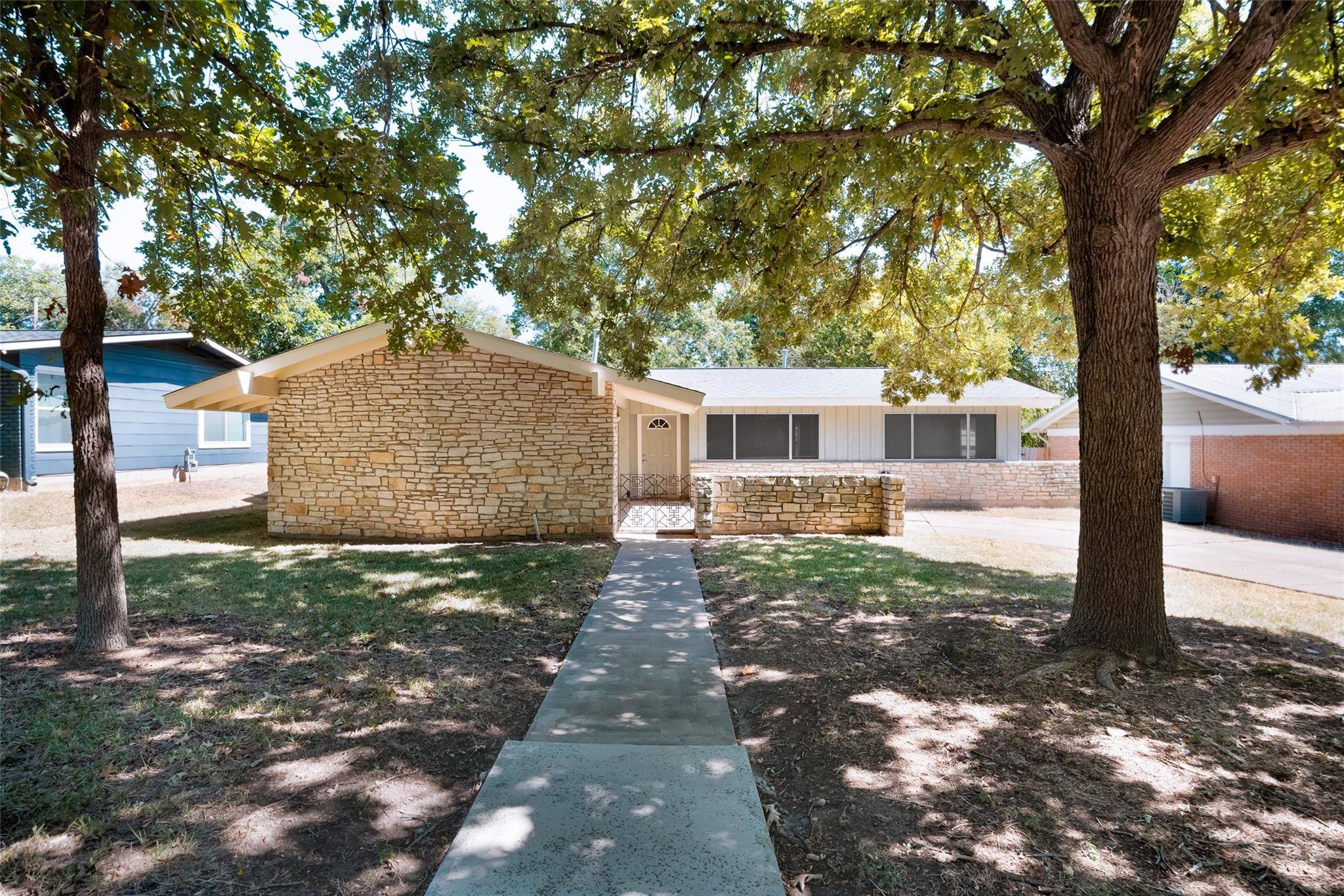 1404 Briarcliff BLVD, Austin, TX 78723