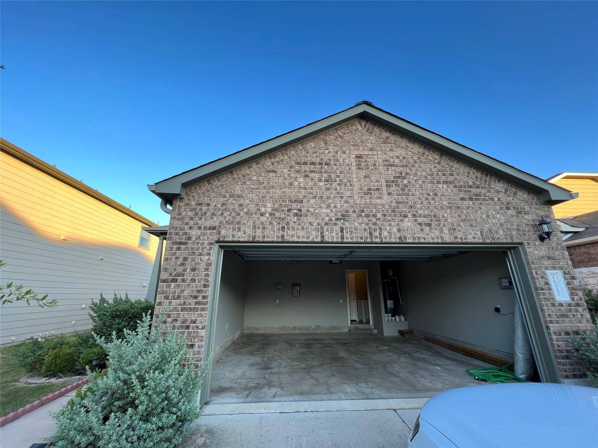 16017 Hawthorne Heights TRL, Austin, TX 78728