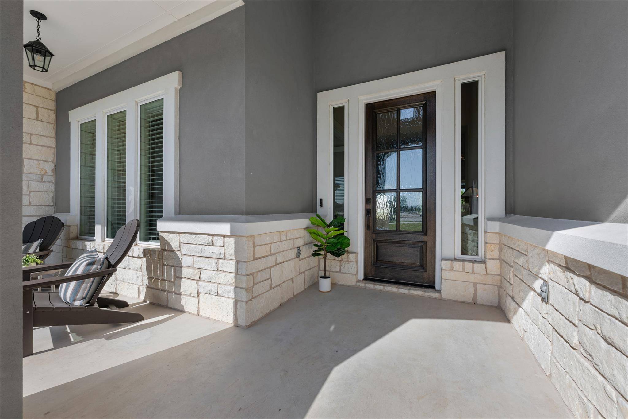 100 Honey Locust CV, Leander, TX 78641