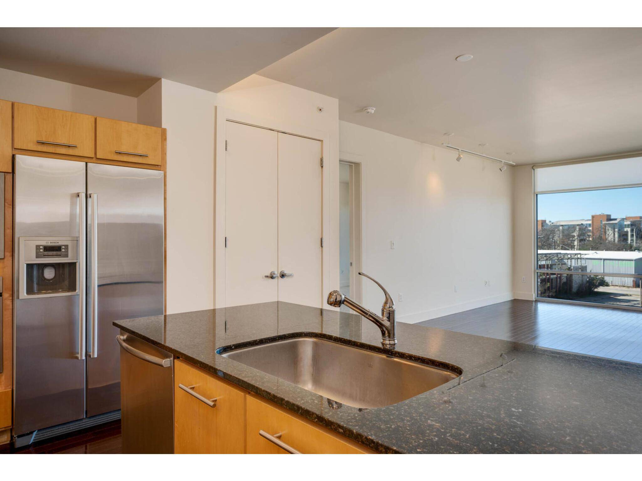 210 Lee Barton DR #411, Austin, TX 78704