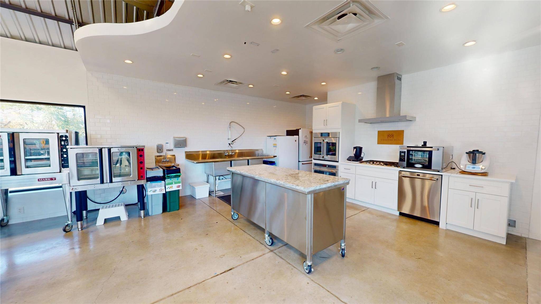 1152 Webberville RD, Austin, TX 78721