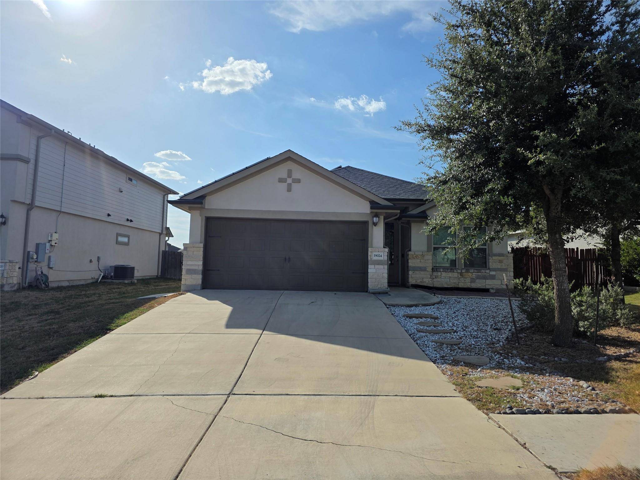 19024 kimberlite DR, Pflugerville, TX 78660