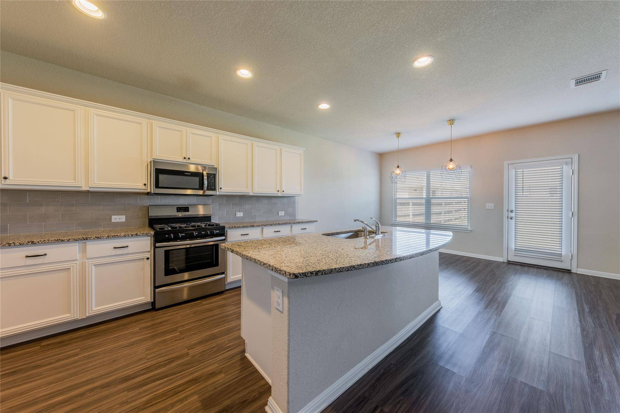 1248 Fairhaven GTWY, Georgetown, TX 78626