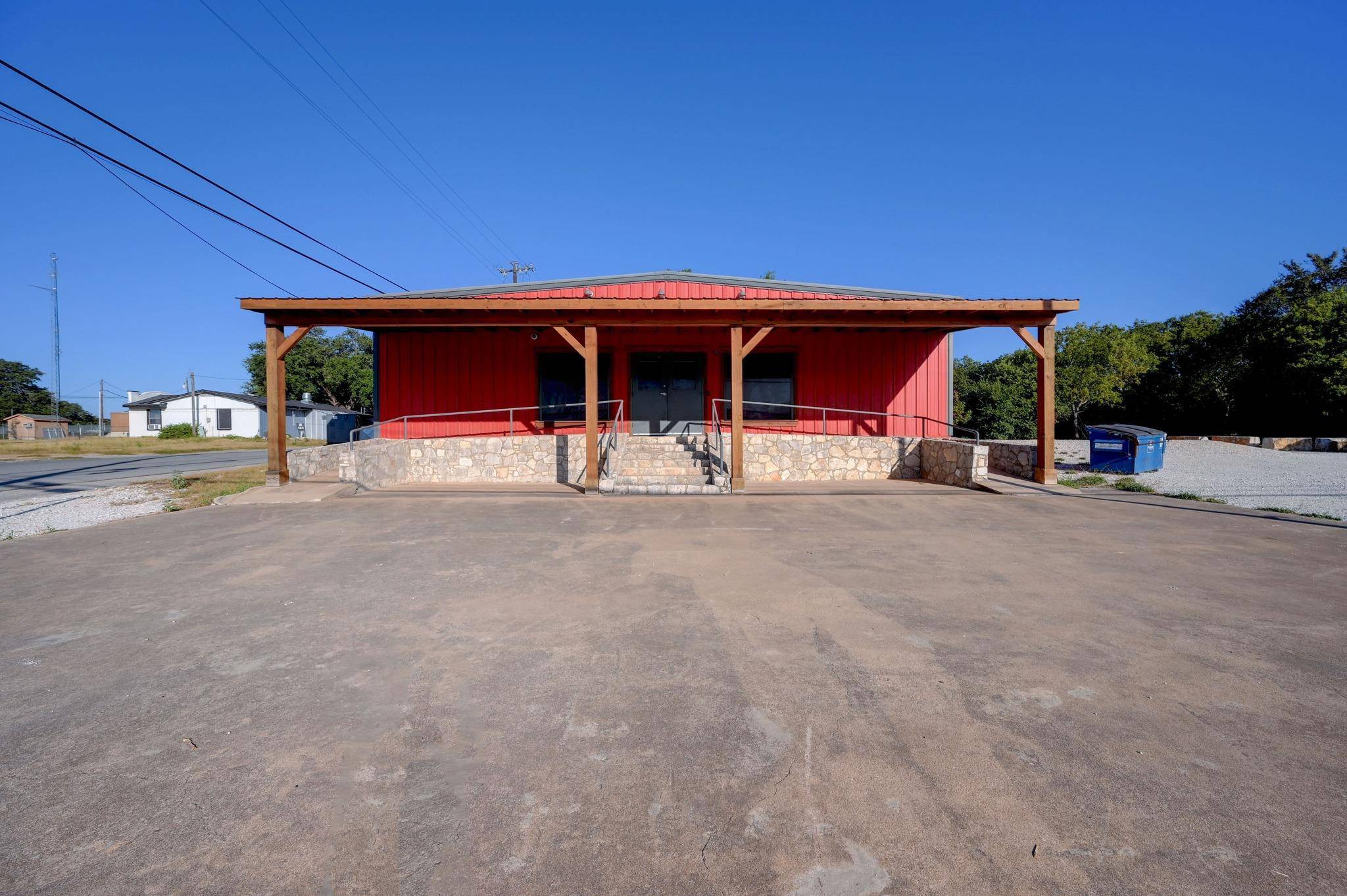 1301 & 1307 N Main ST N, Blanco, TX 78606