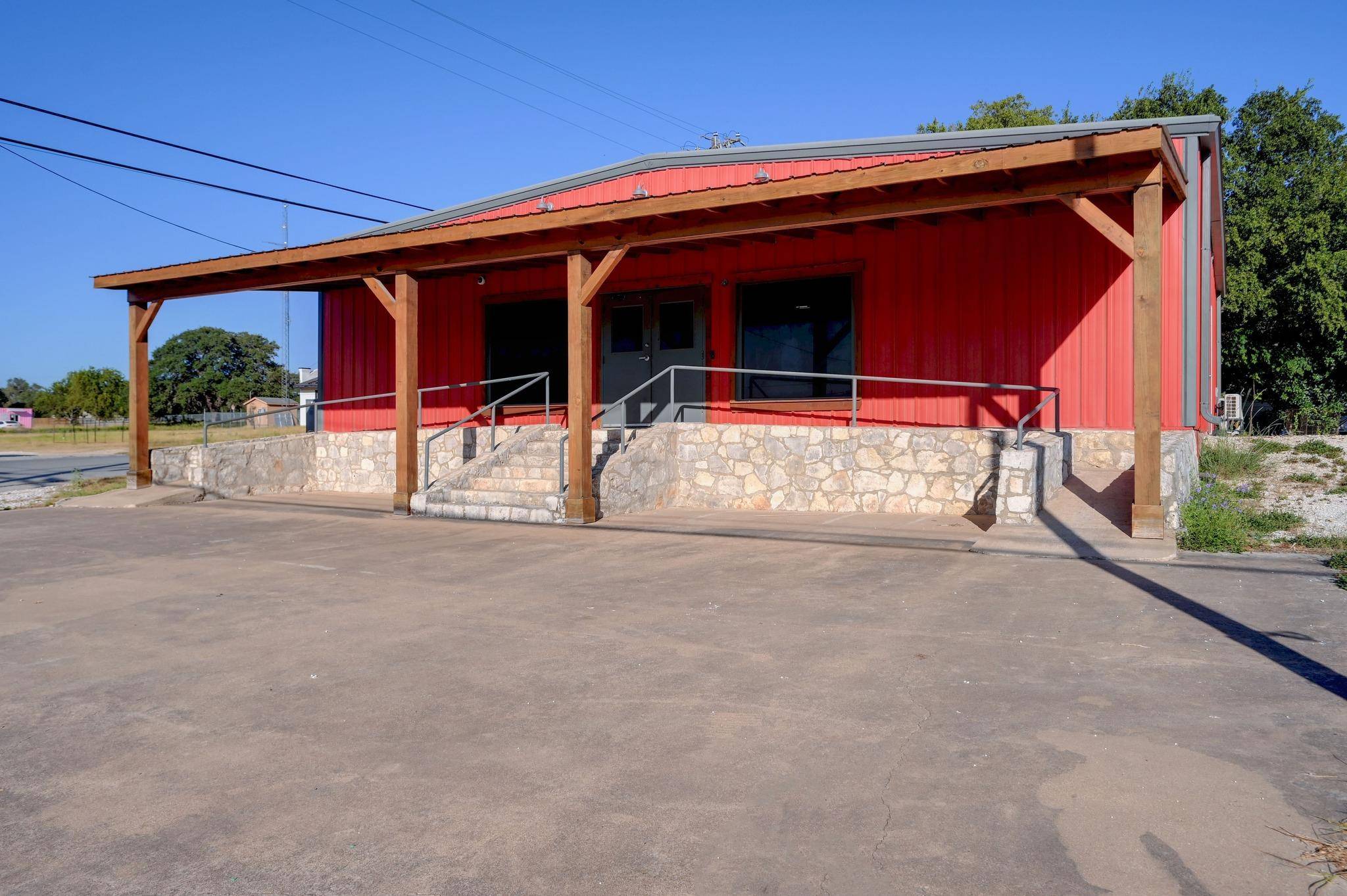 1301 & 1307 N Main ST N, Blanco, TX 78606
