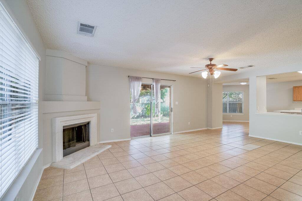 7903 Bramble Bush DR, Austin, TX 78747