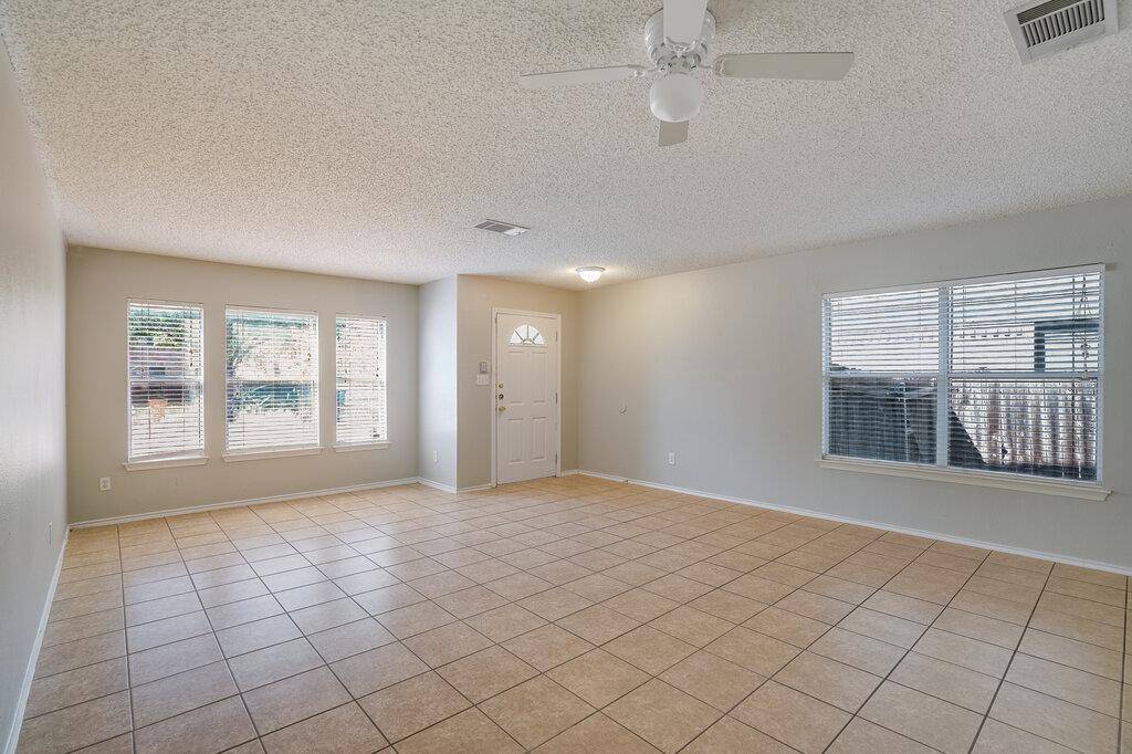 7903 Bramble Bush DR, Austin, TX 78747