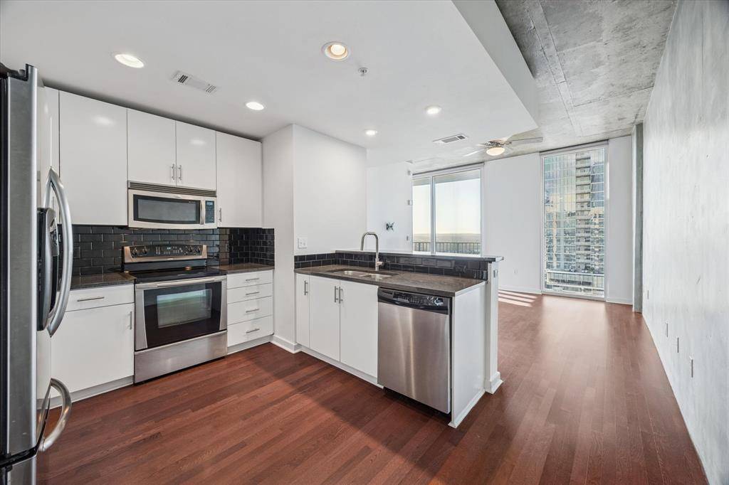 360 Nueces ST #4008, Austin, TX 78701