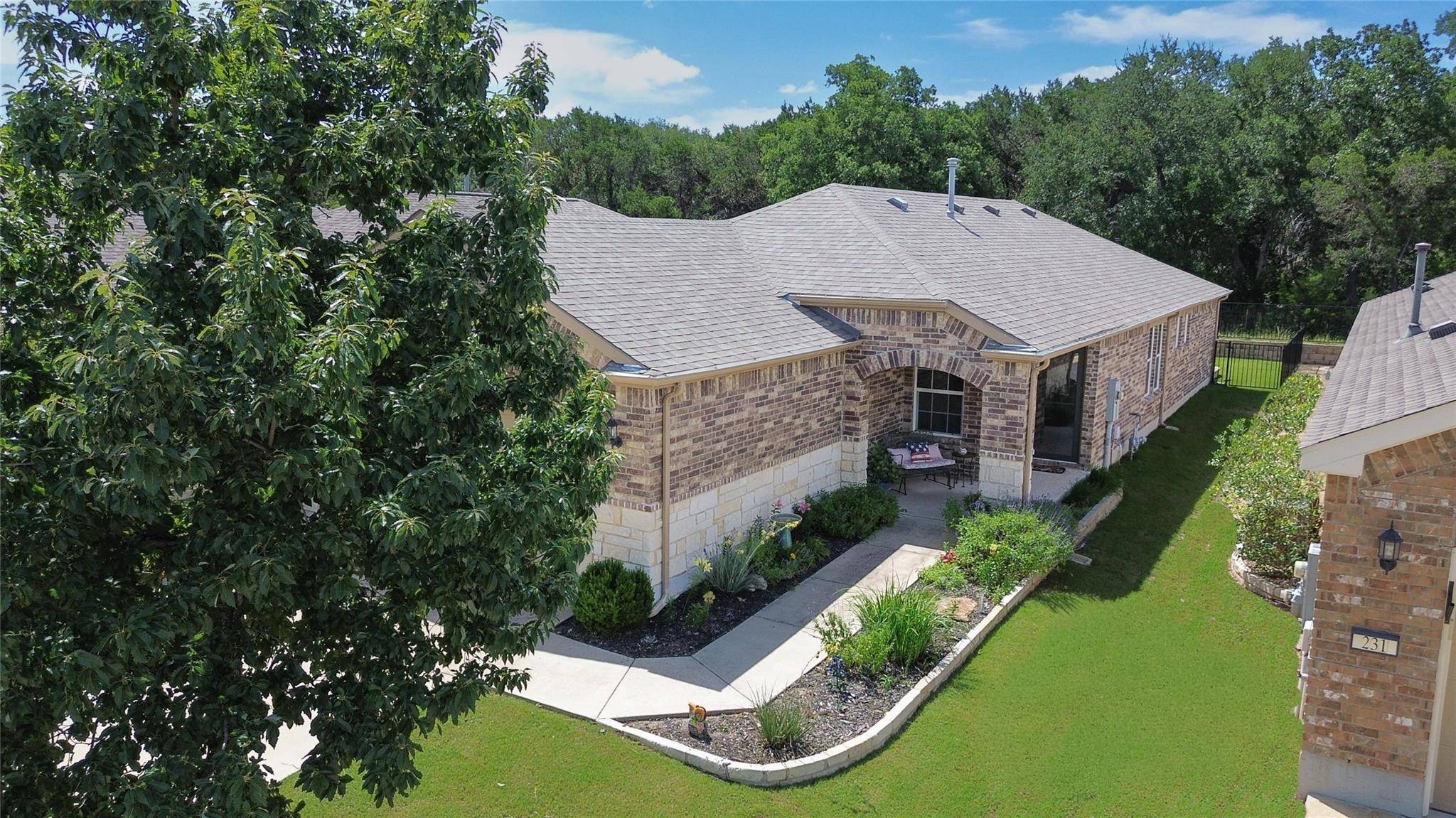 229 Hobby ST, Georgetown, TX 78633
