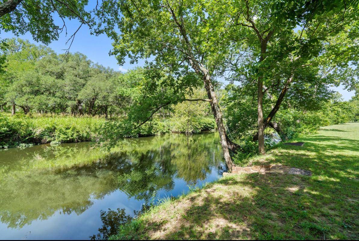 404 Golden Eagle WAY, Liberty Hill, TX 78642