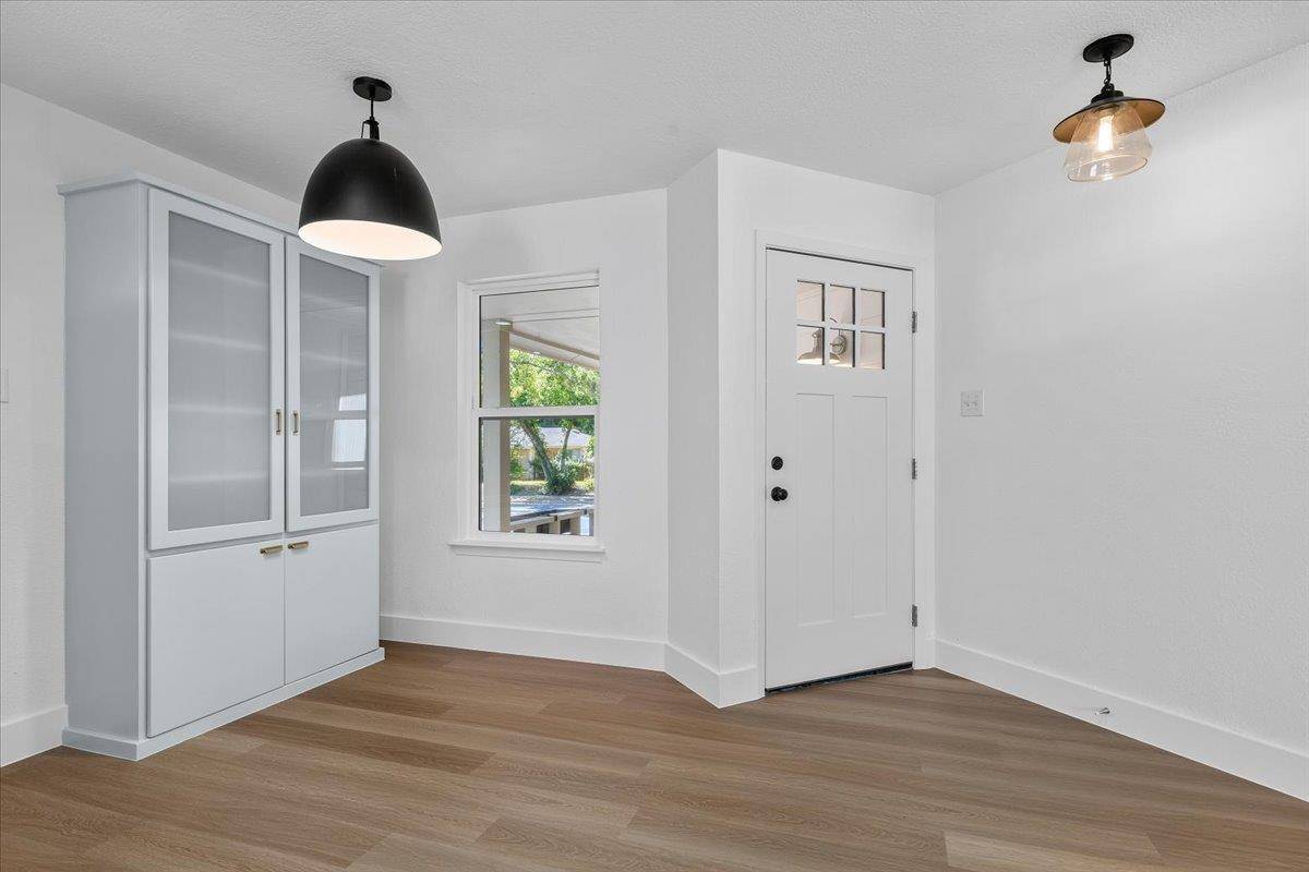 13000 Meadowheath CV, Austin, TX 78729