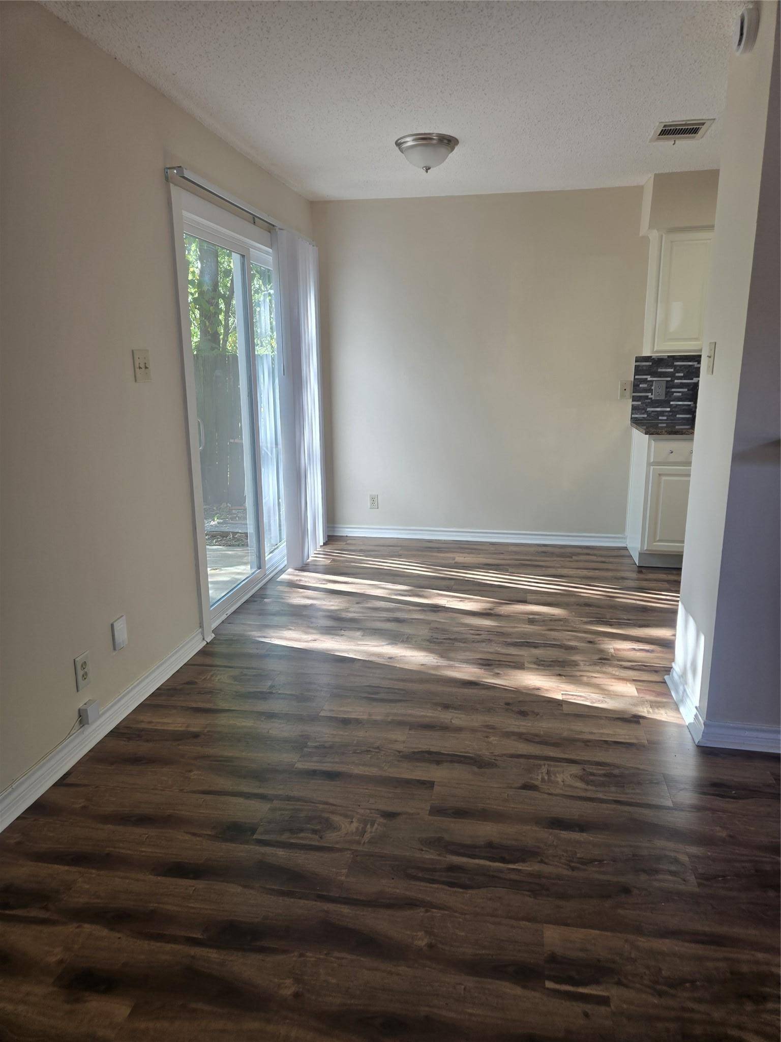 1207 Southport DR #108, Austin, TX 78704