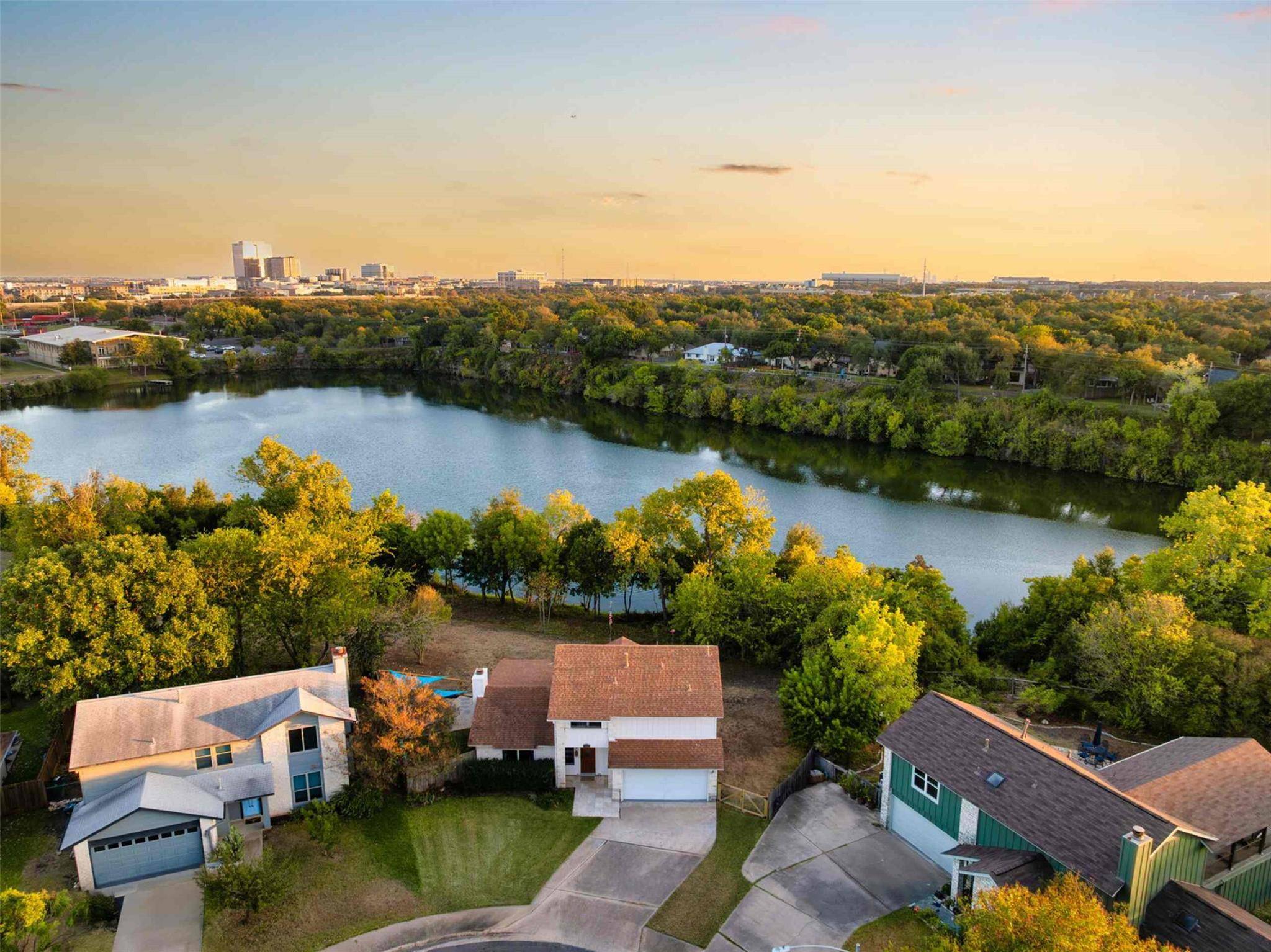 11611 Spotted Horse DR, Austin, TX 78759