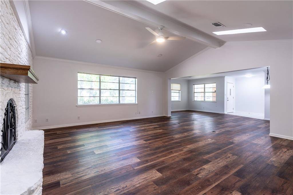 12504 Silver Spur RD, Austin, TX 78727